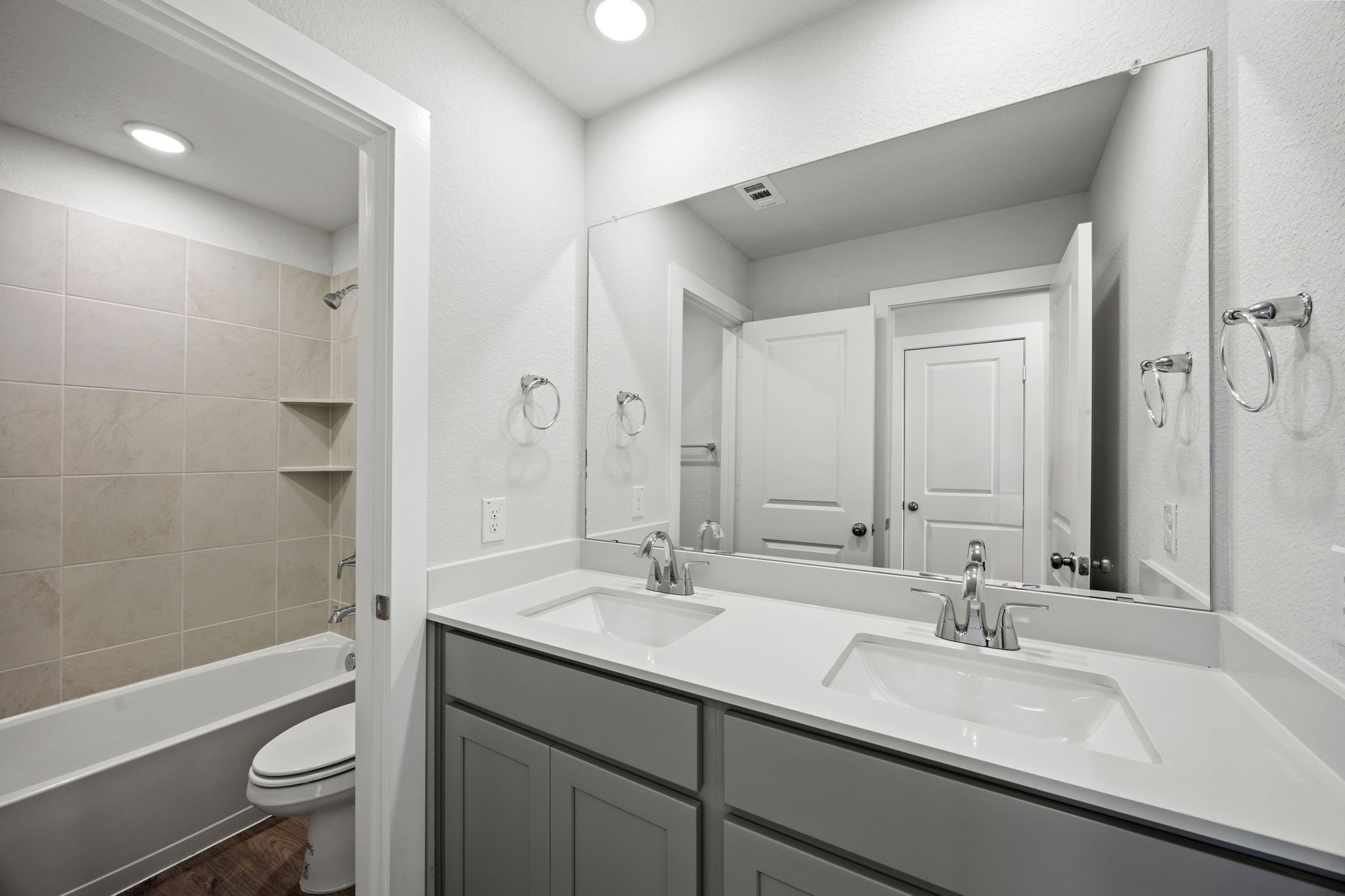 1017 Park Oak Lane, Crowley, TX, 76036