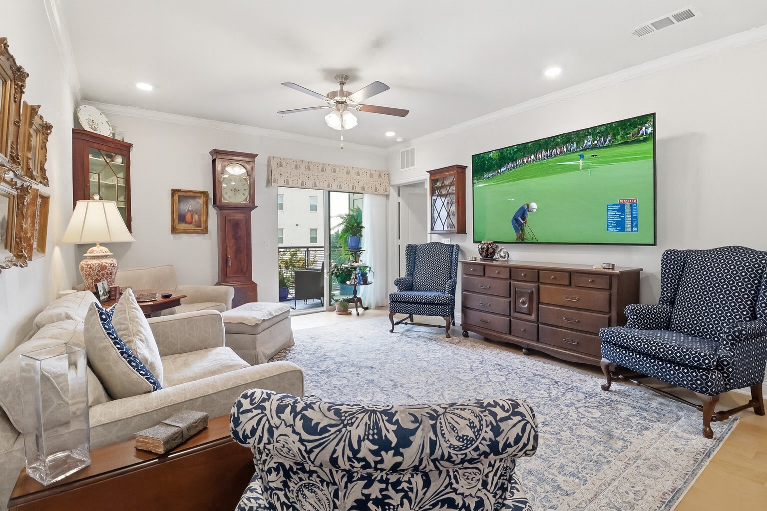 Property photo 03 of 651 N Watters Road UNIT 8202, Allen, TX 75013 | MLS #21095530