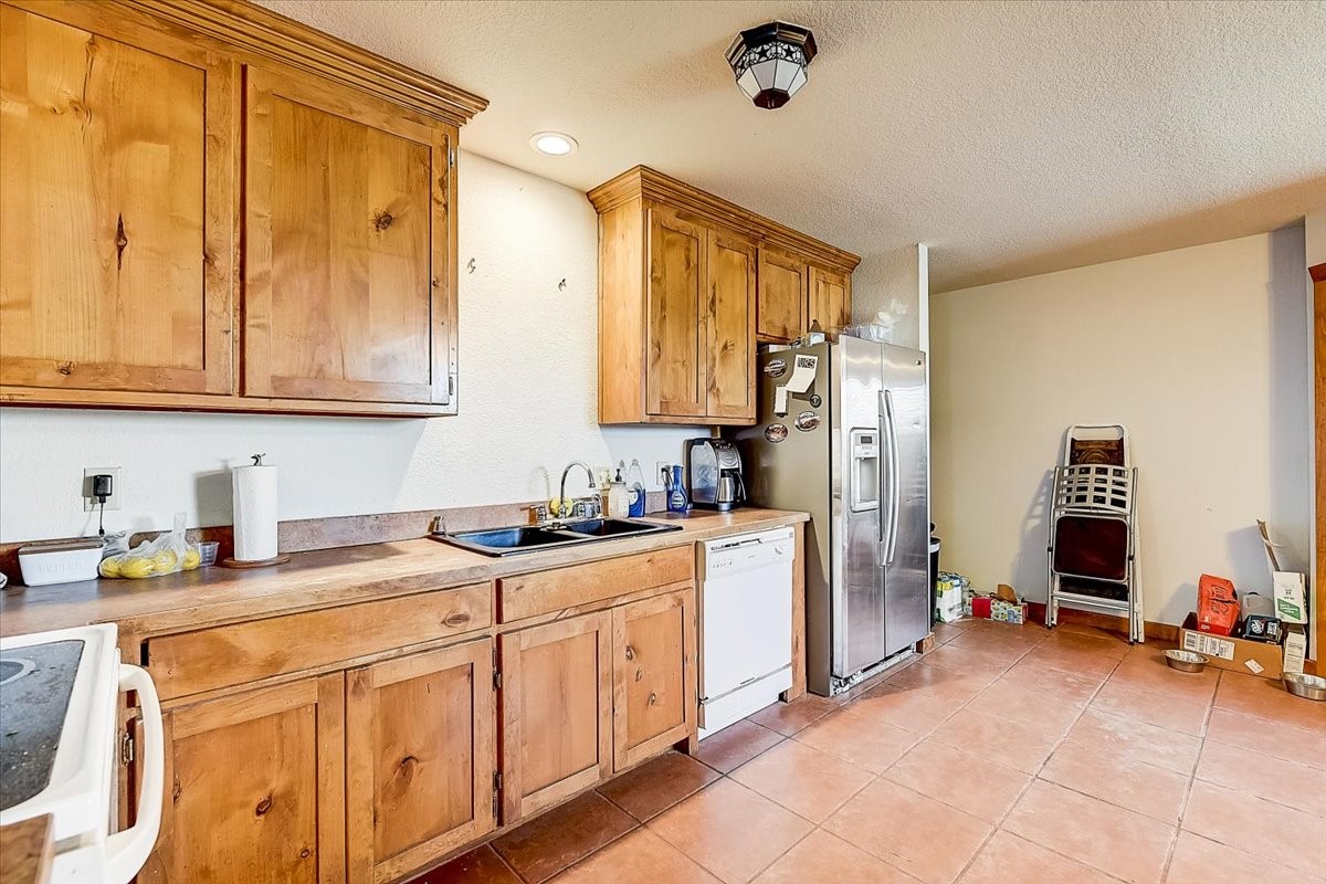 9494 Waide Road, Sanger, TX, 76266