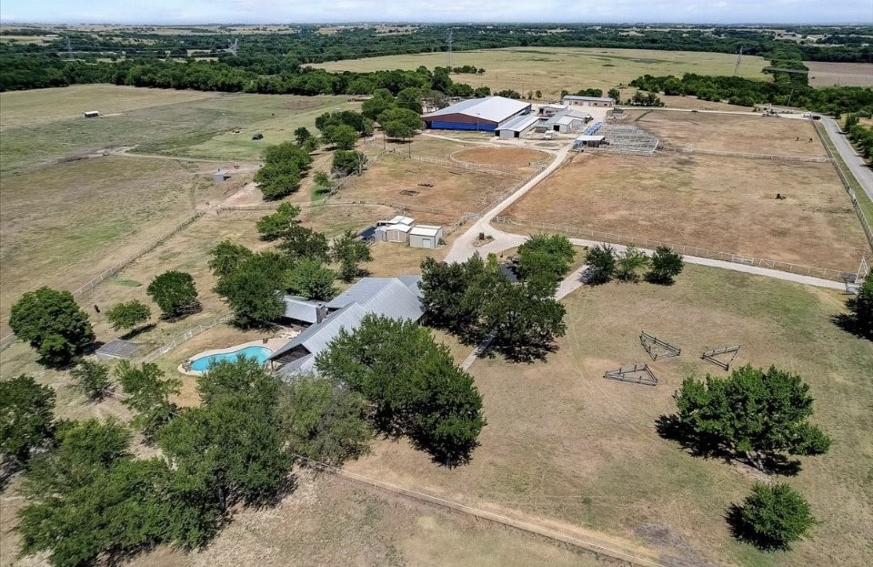 9494 Waide Road, Sanger, TX, 76266