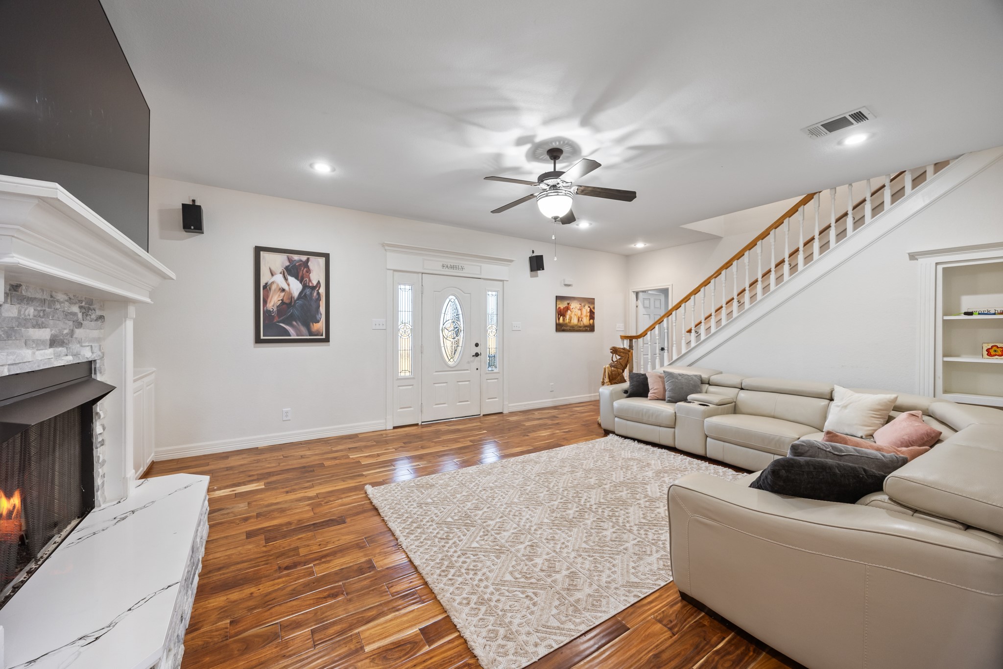 6880 County Road 4042, Kemp, TX, 75143