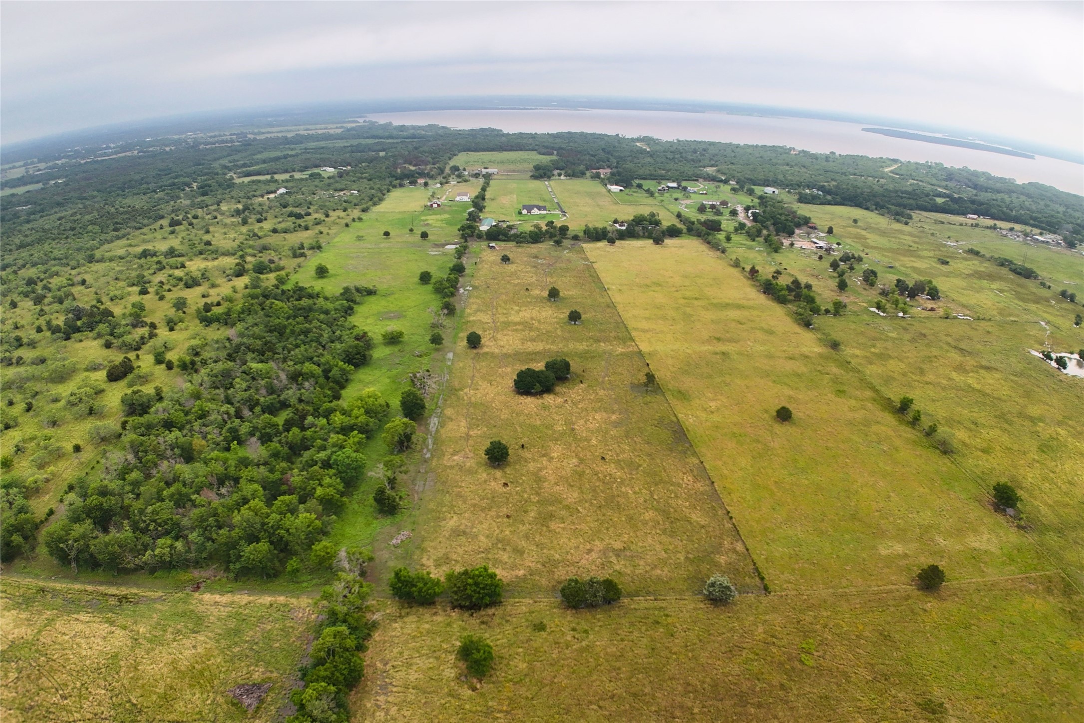 6880 County Road 4042, Kemp, TX, 75143