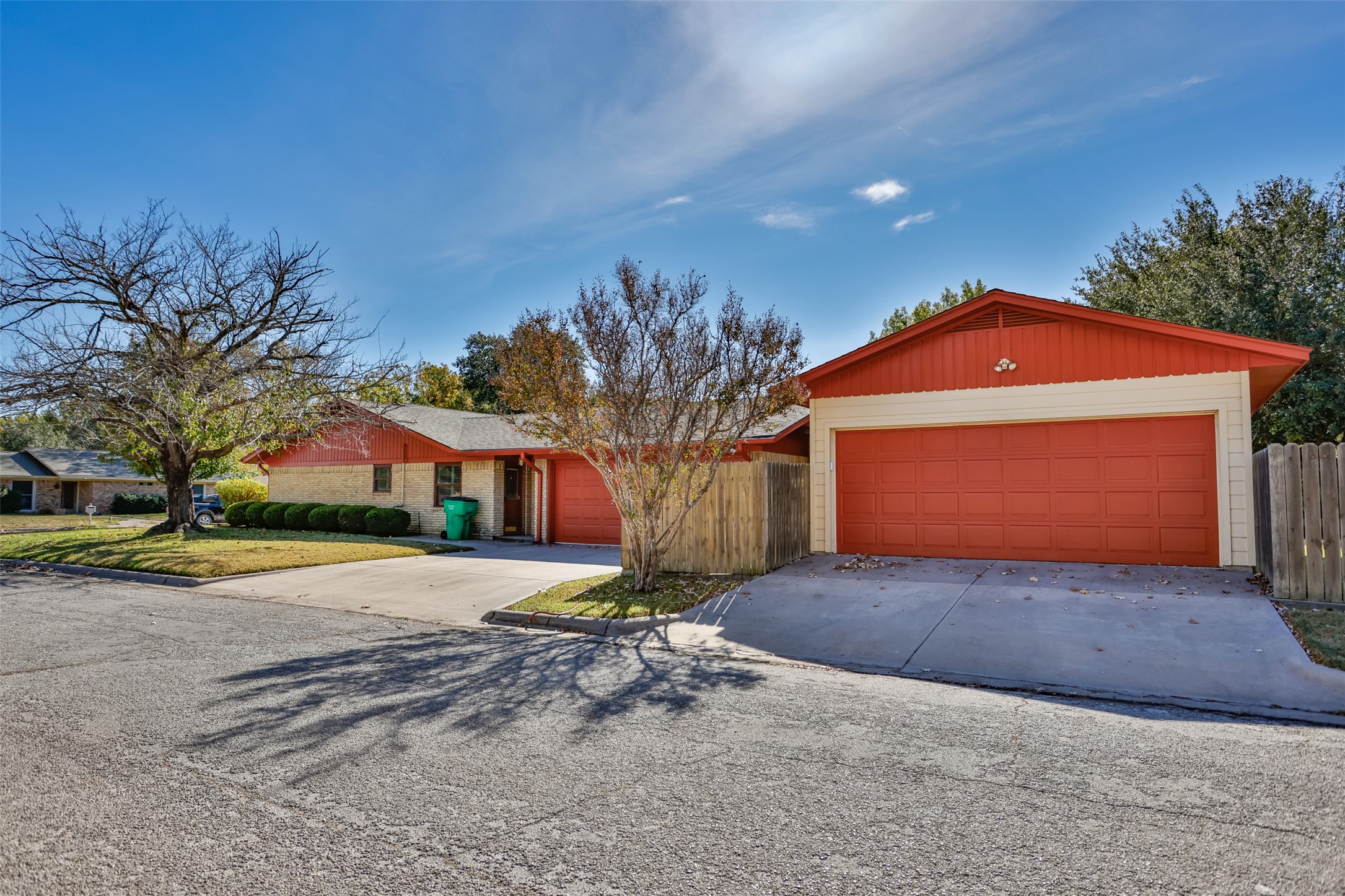 417 Willow Way, Gainesville, TX, 76240