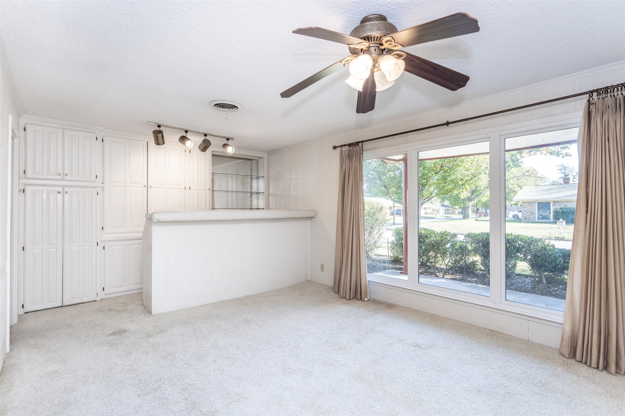 417 Willow Way, Gainesville, TX, 76240