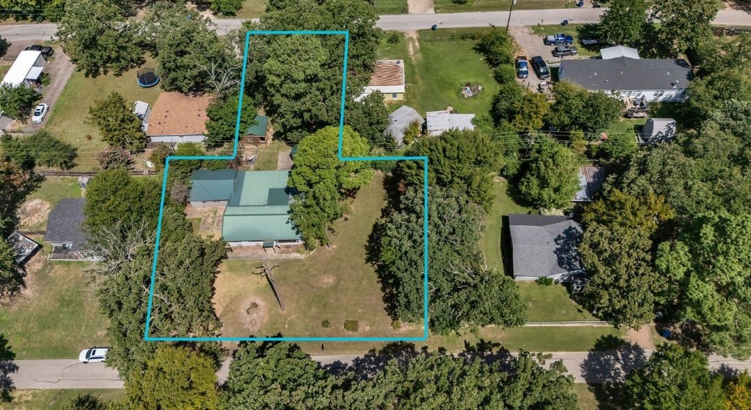 733 Cedarcrest Drive, Tool, TX, 75143