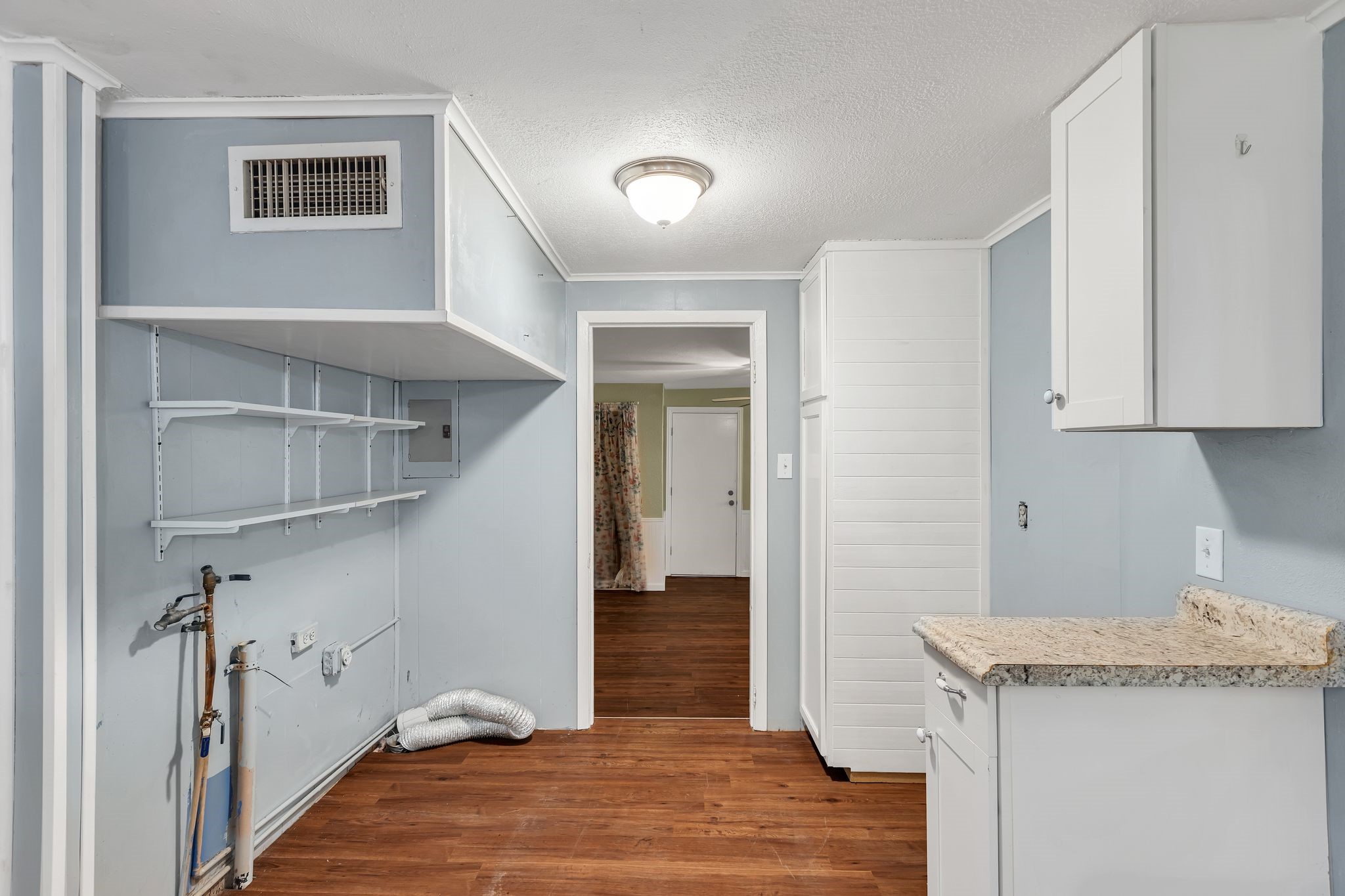 733 Cedarcrest Drive, Tool, TX, 75143