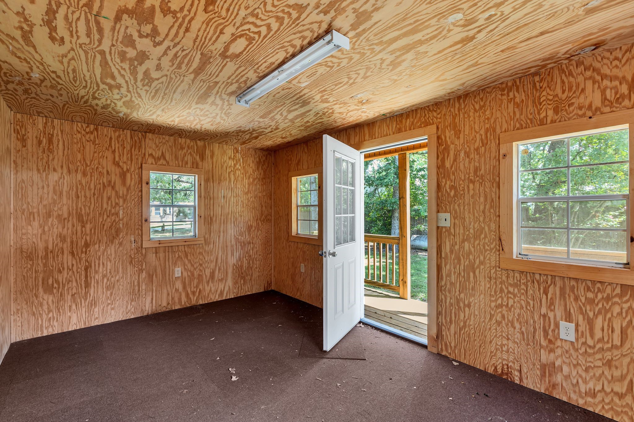 733 Cedarcrest Drive, Tool, TX, 75143