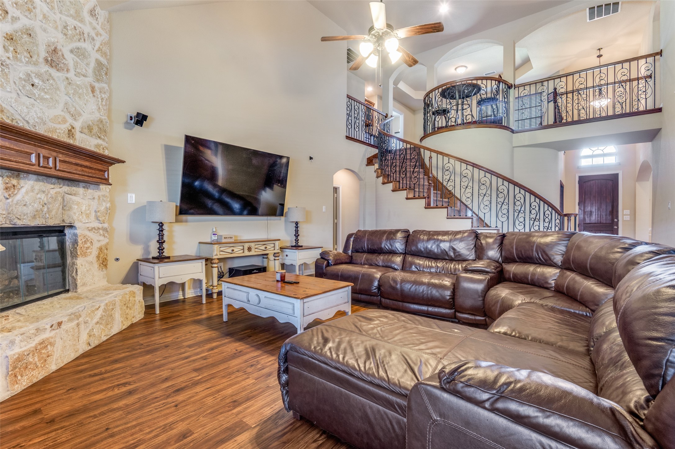 1512 Ruffian Road, Desoto, TX, 75115