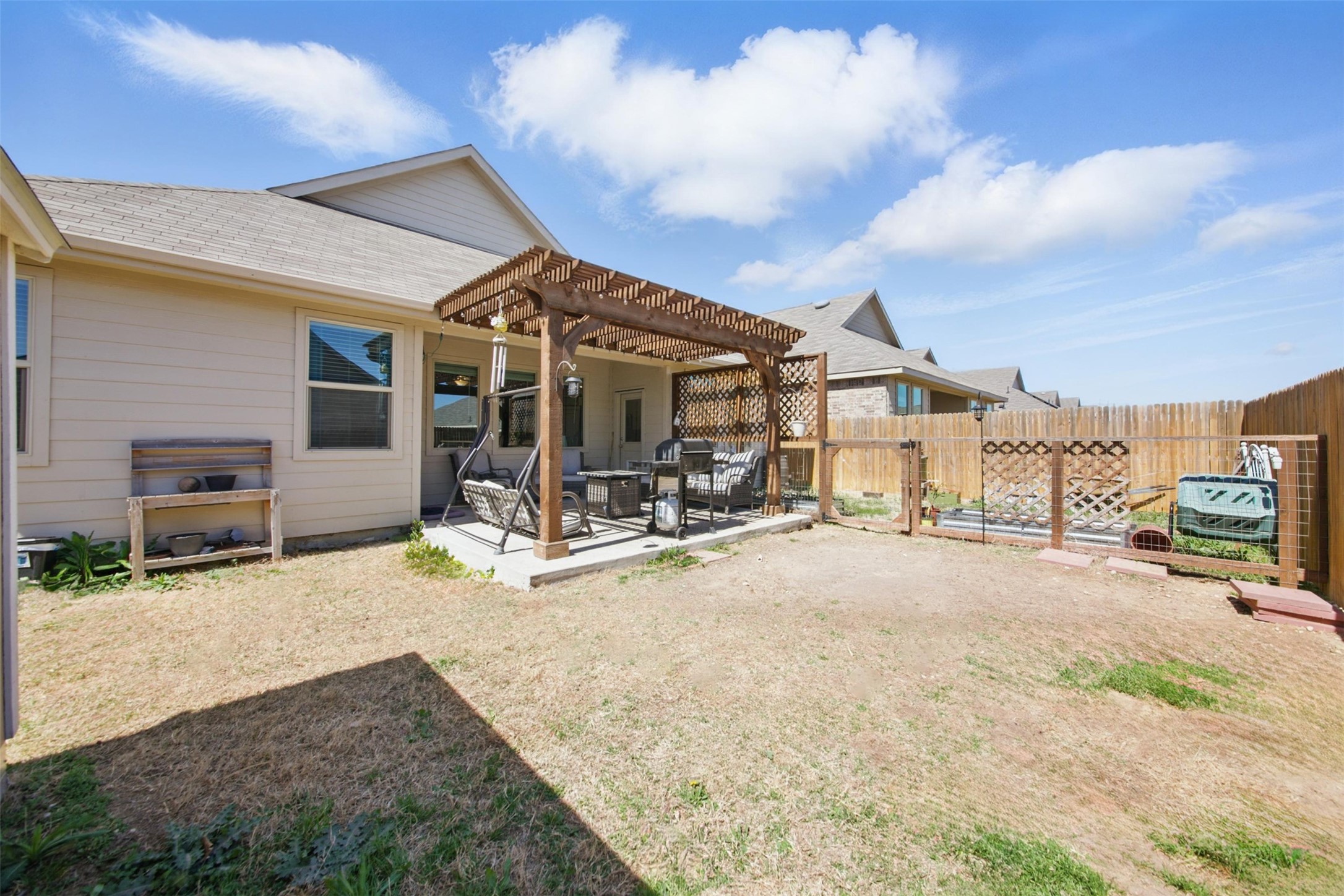 Property photo 03 of 14808 Hester Trail Fort, Worth, TX 76052 | MLS #21100898