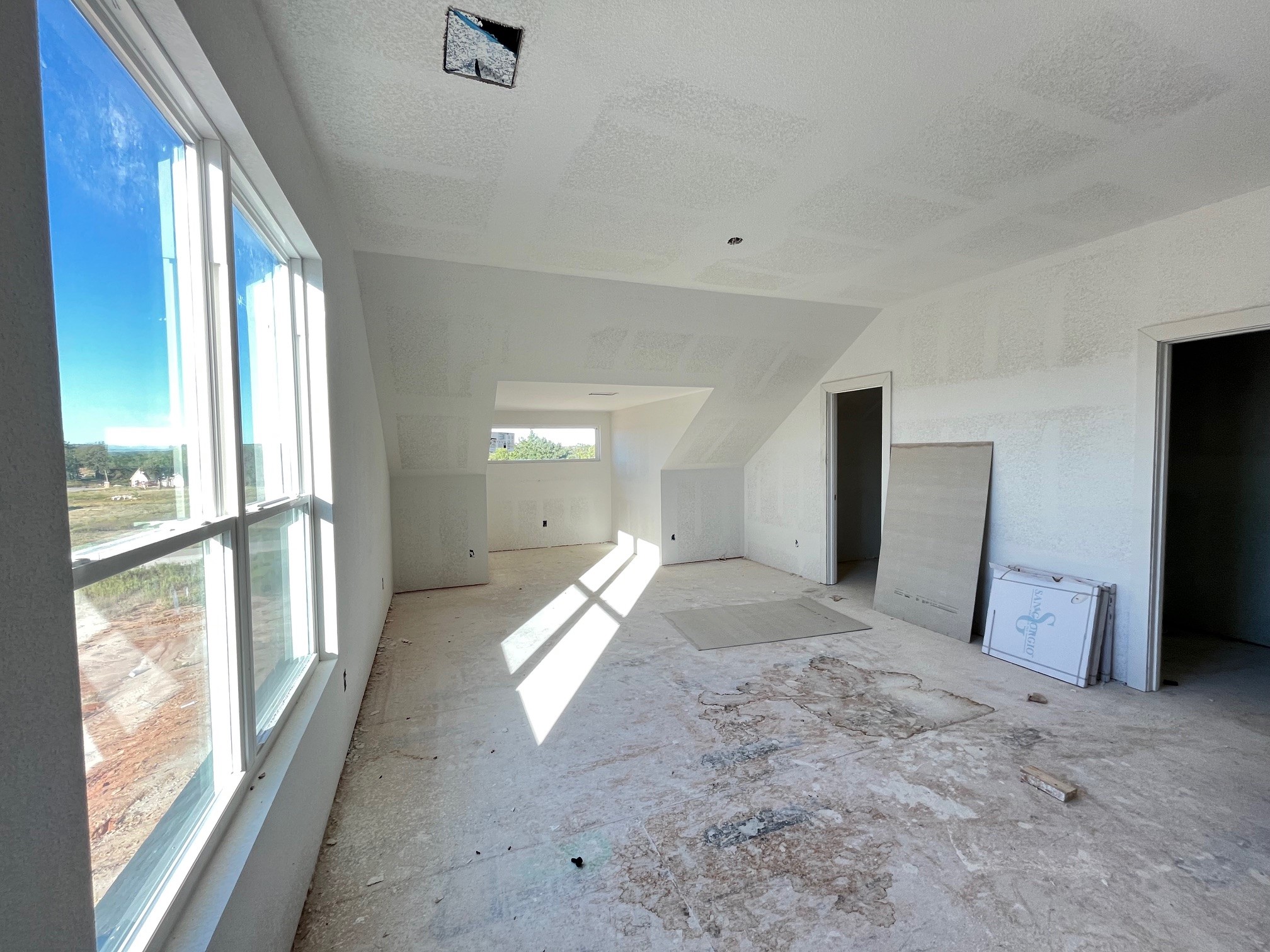 317 Jonny Boy Way, Springtown, TX, 76082