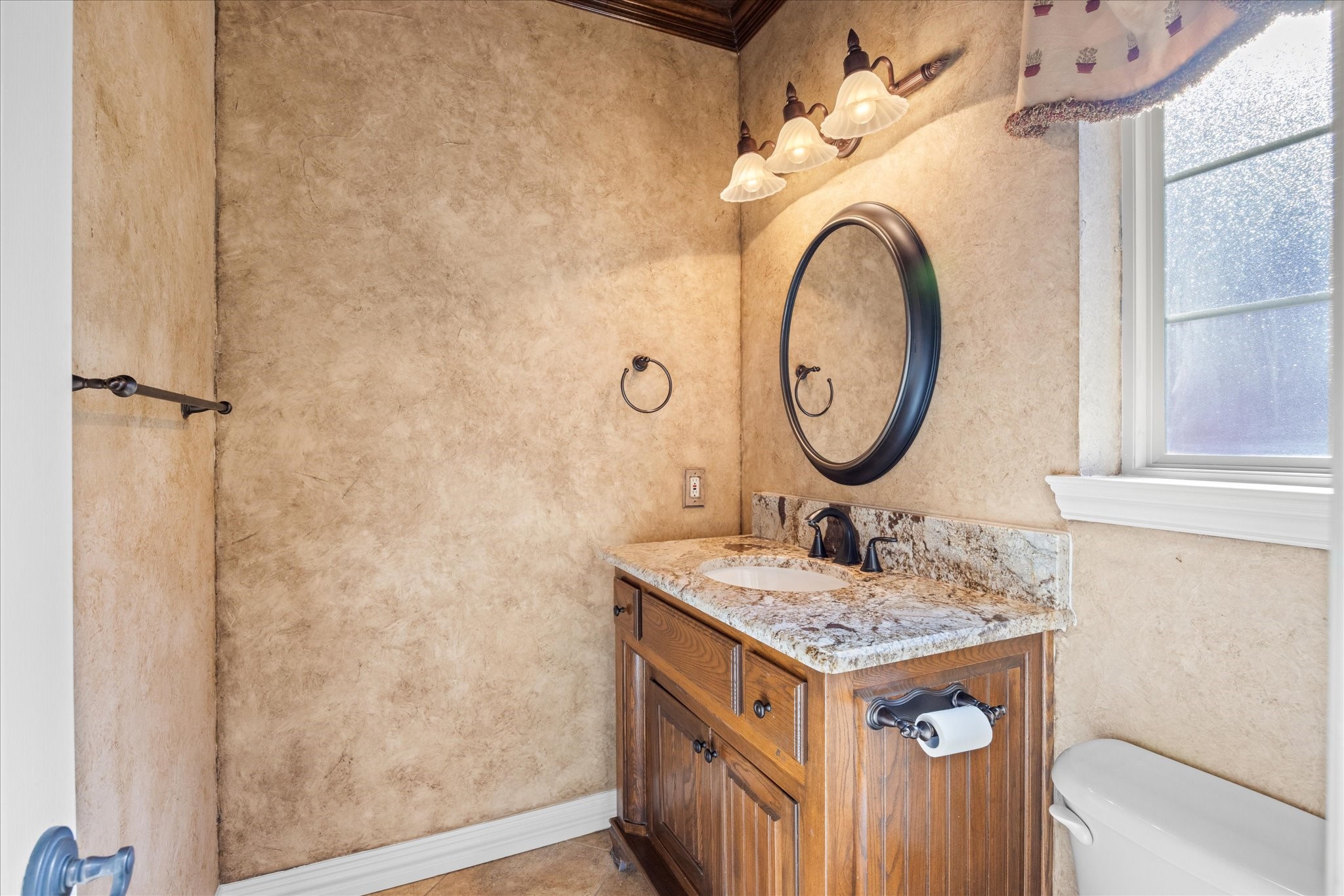 603 N Avalon Court, Granbury, TX, 76048