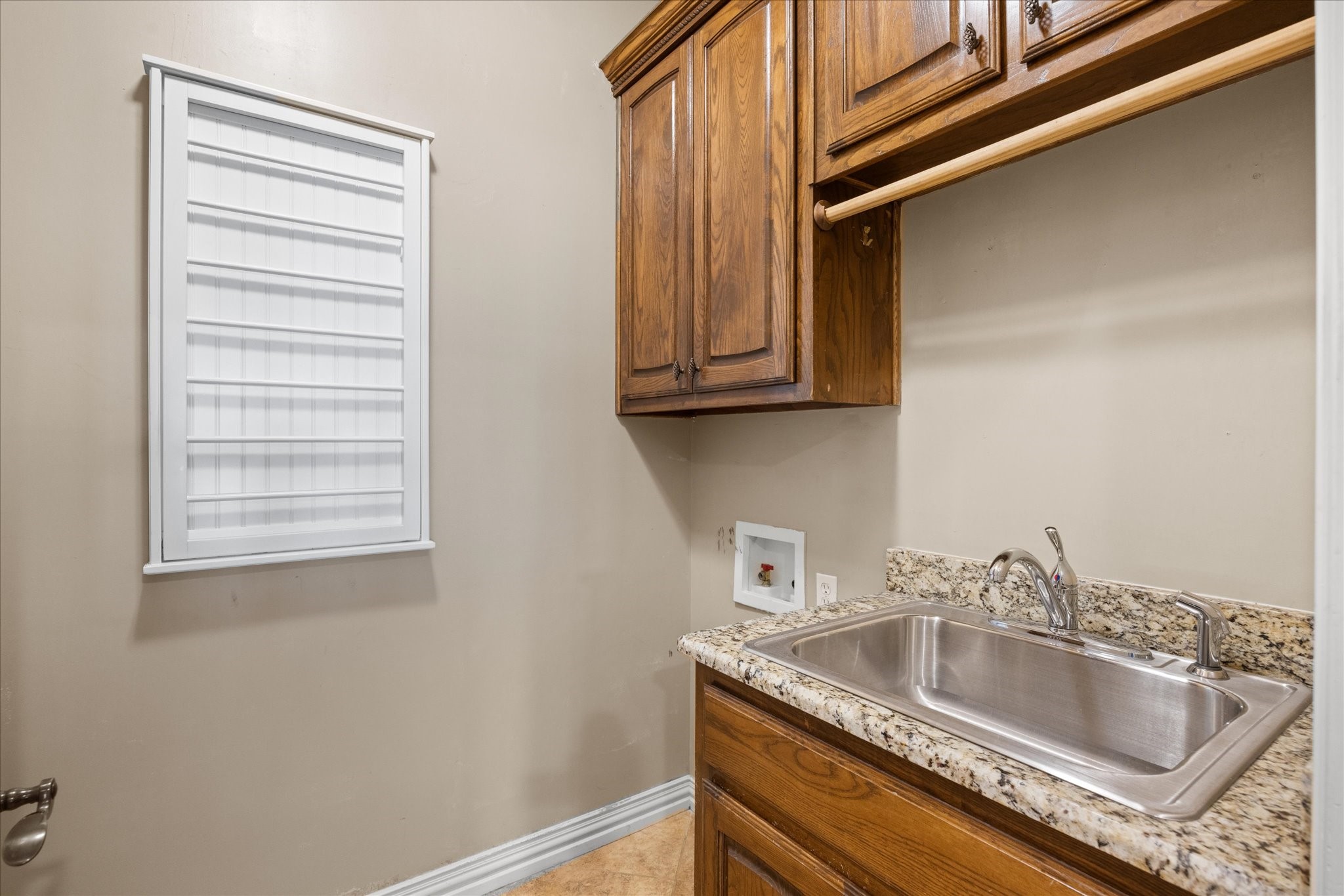 603 N Avalon Court, Granbury, TX, 76048