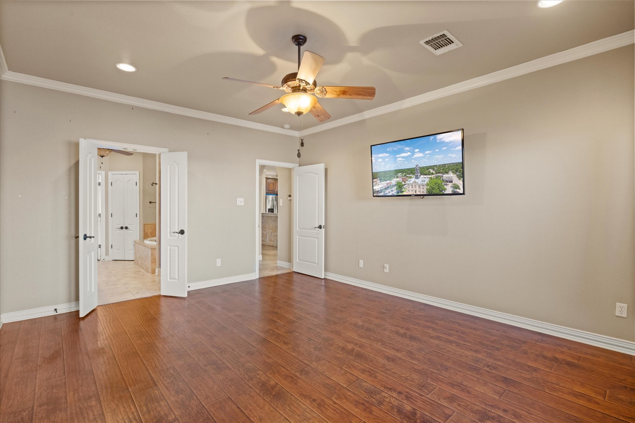 603 N Avalon Court, Granbury, TX, 76048