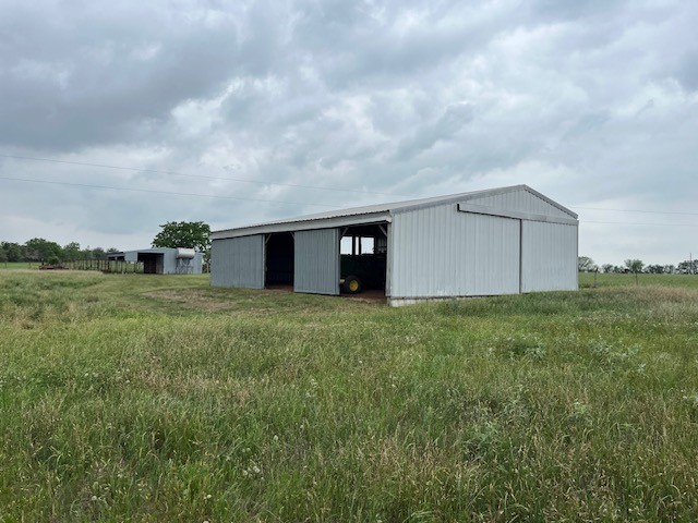 8573 Loop Road, Bellville, TX, 77418