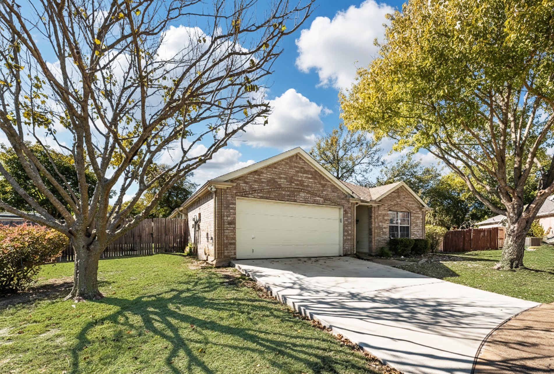 Property photo 02 of 1205 Periwinkle Drive, Wylie, TX 75098 | MLS #21105649