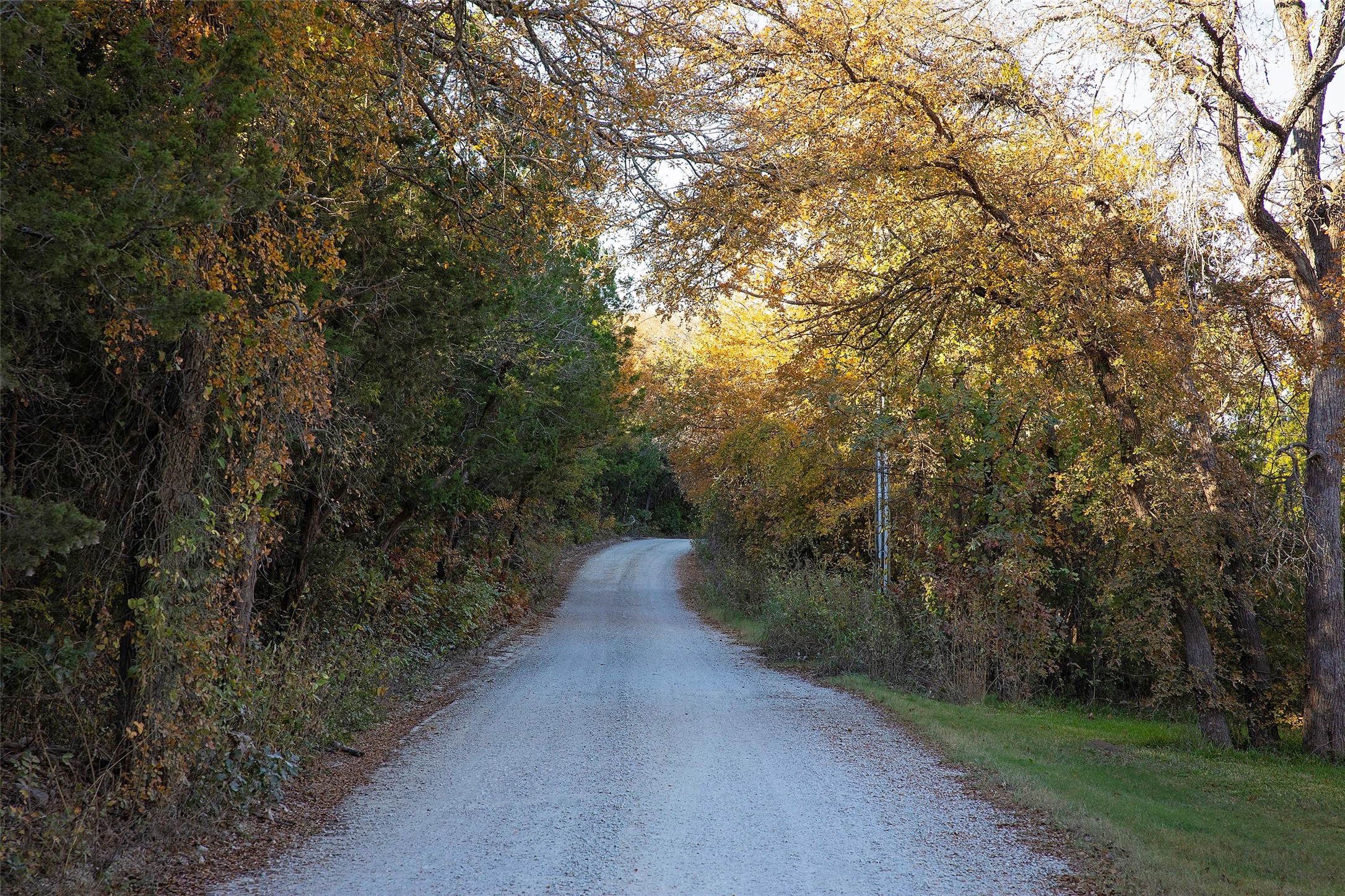 Property photo 02 of 9051 Lacy Road, Graford, TX 76449 | MLS #21105721