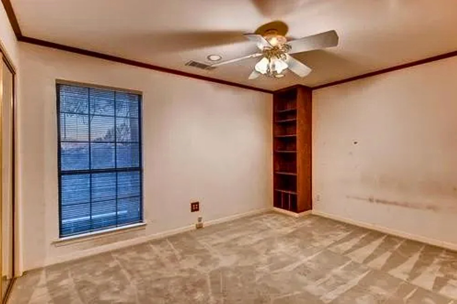 2706 S Surrey Drive, Carrollton, TX, 75006