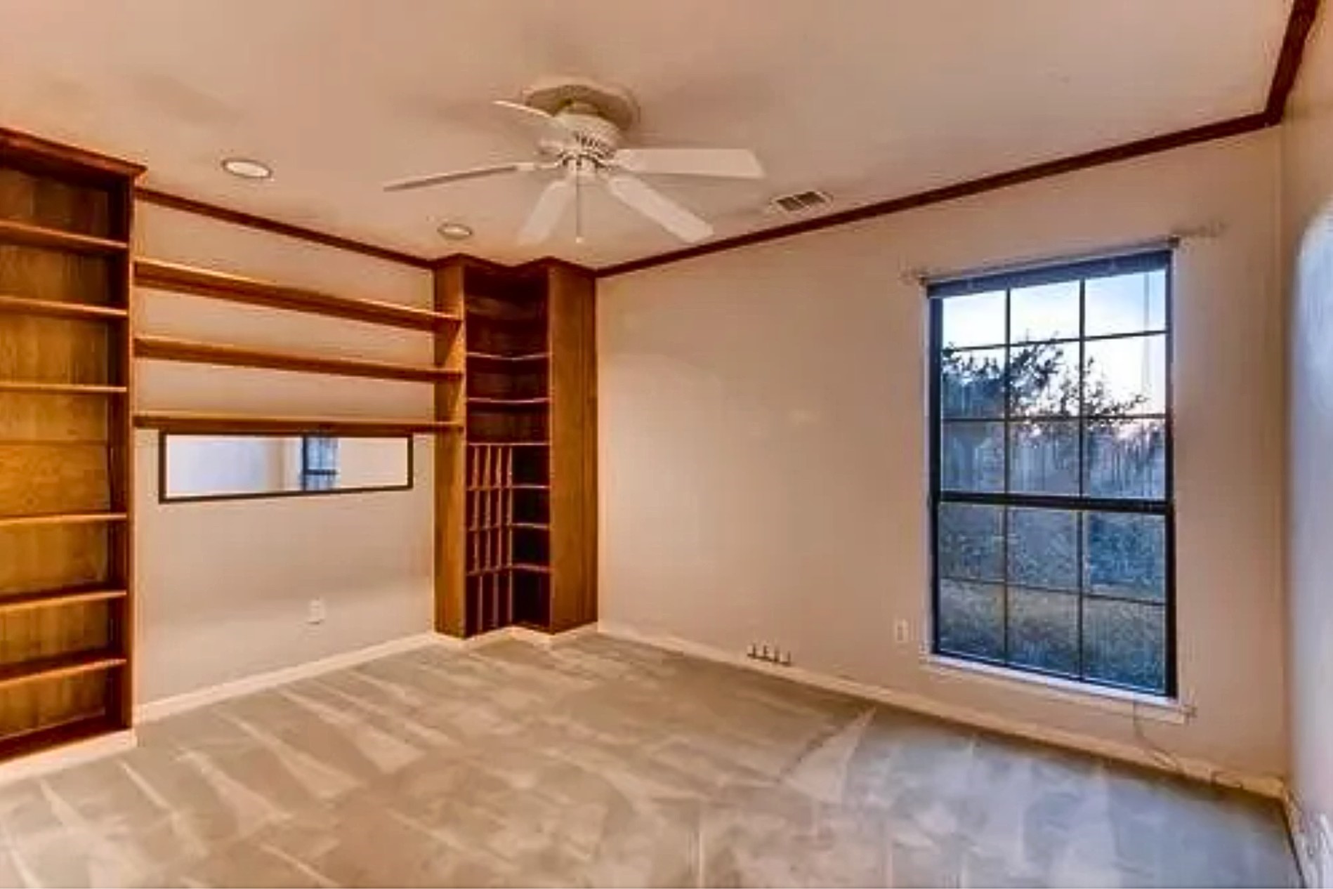 2706 S Surrey Drive, Carrollton, TX, 75006