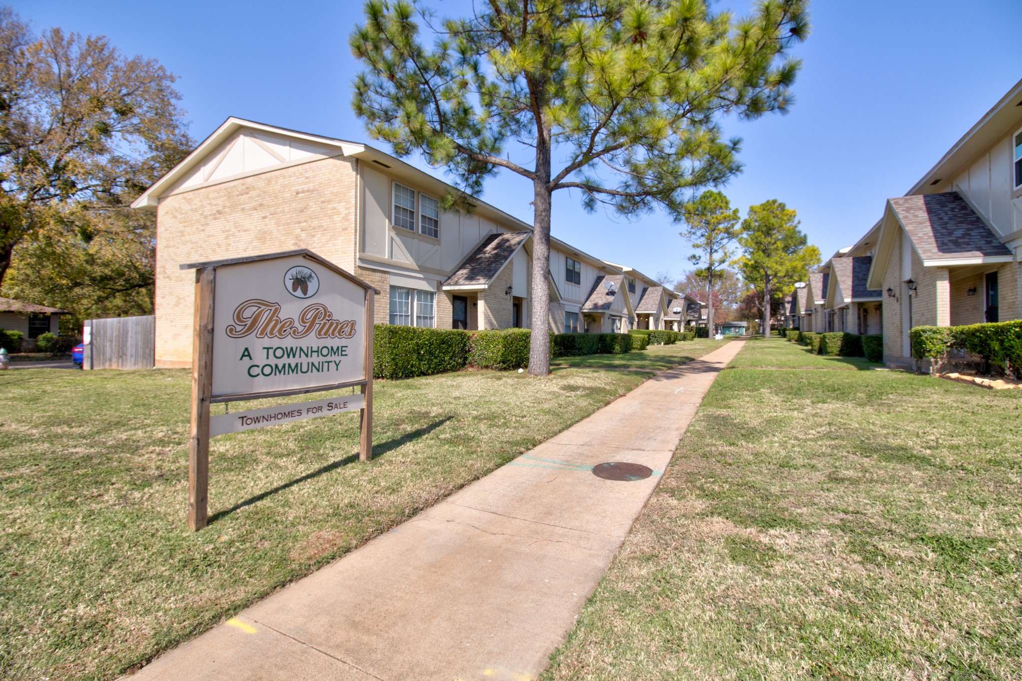 Property photo 02 of 1905 W Morton Street UNIT 5, Denison, TX 75020 | MLS #21105824