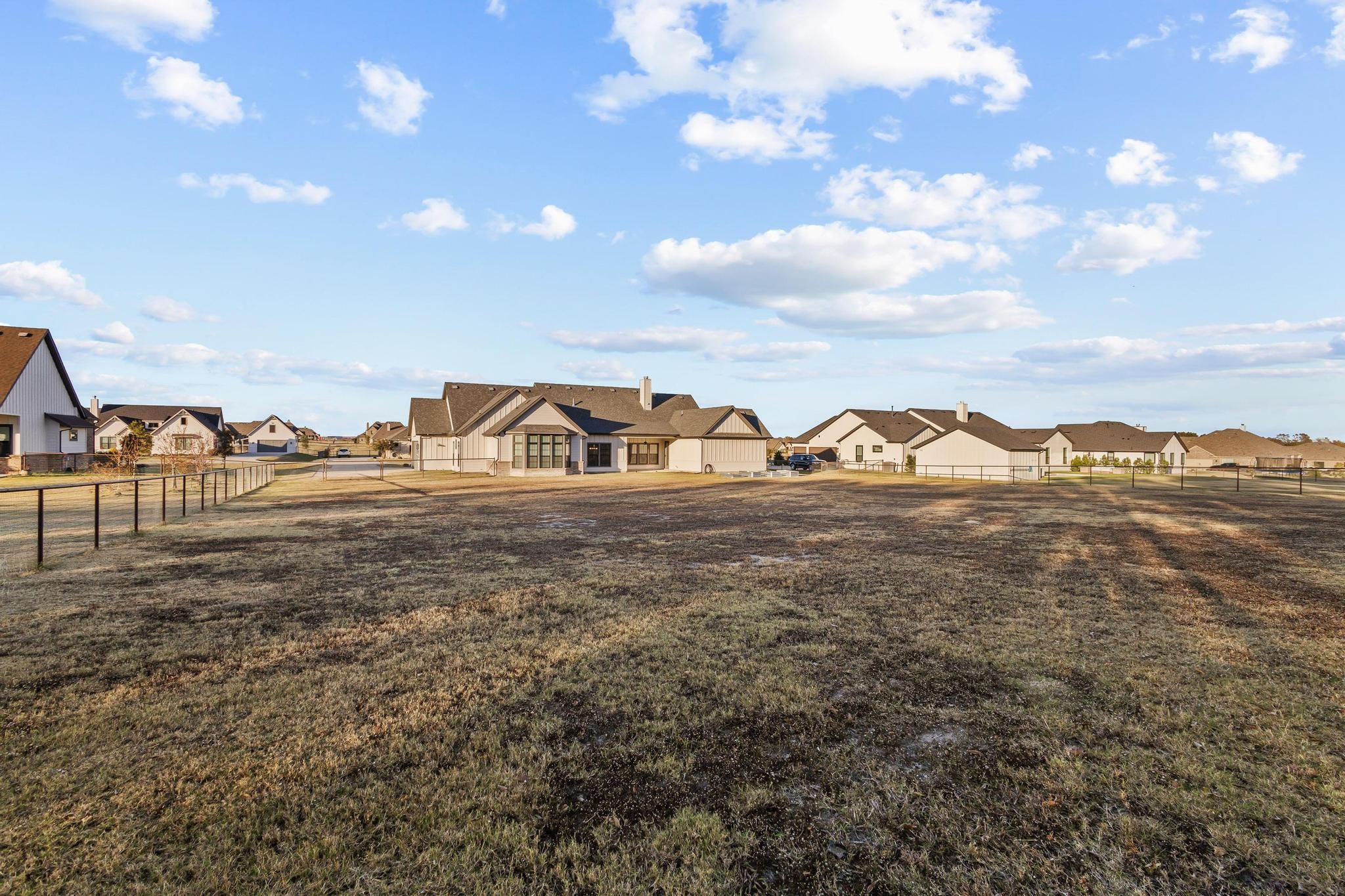 96 Stockton Drive, Van Alstyne, TX, 75495