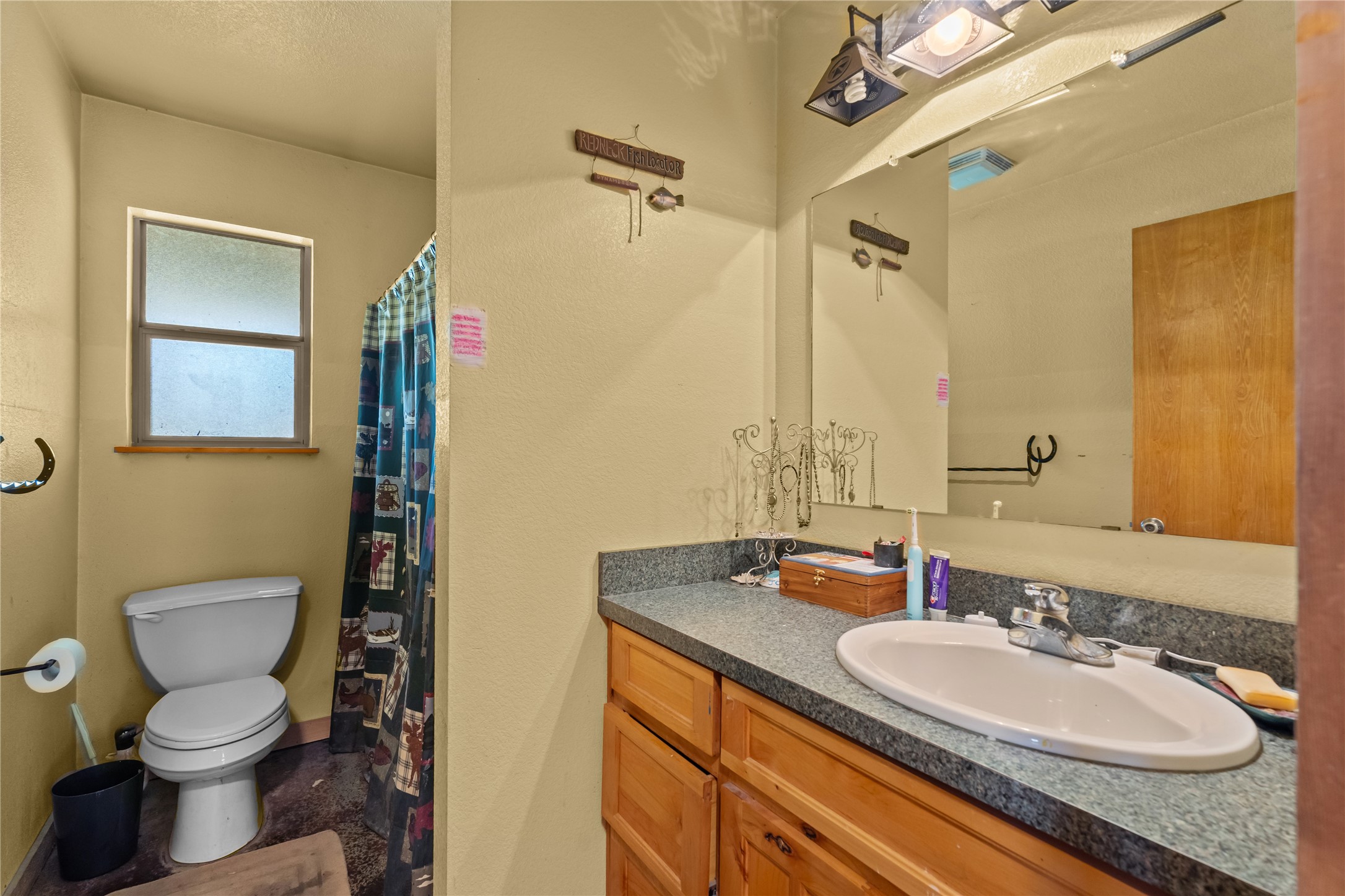 262 N Cheyenne Trail, Springtown, TX, 76082