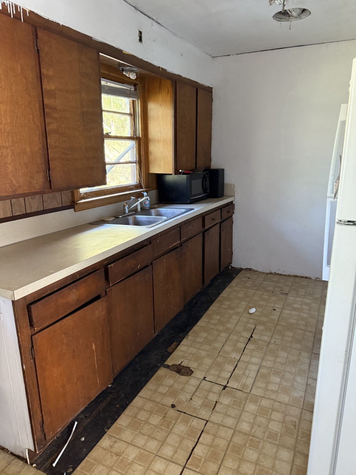 3236 W KAUFMAN, Paris, TX, 75460