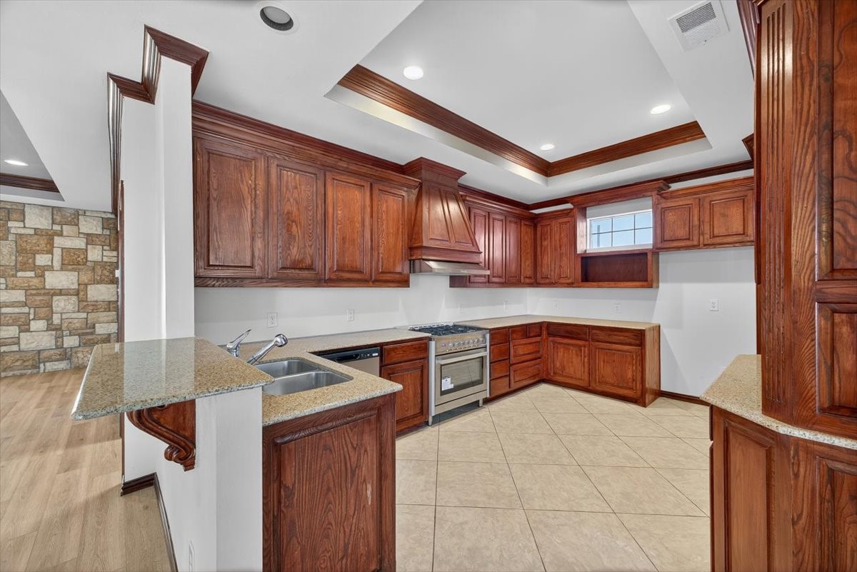 3532 W Jefferson Boulevard, Dallas, TX, 75211