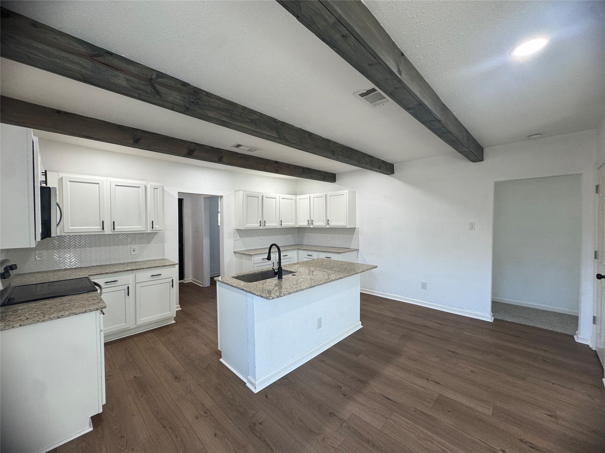 607 E Monterey Street, Denison, TX, 75021
