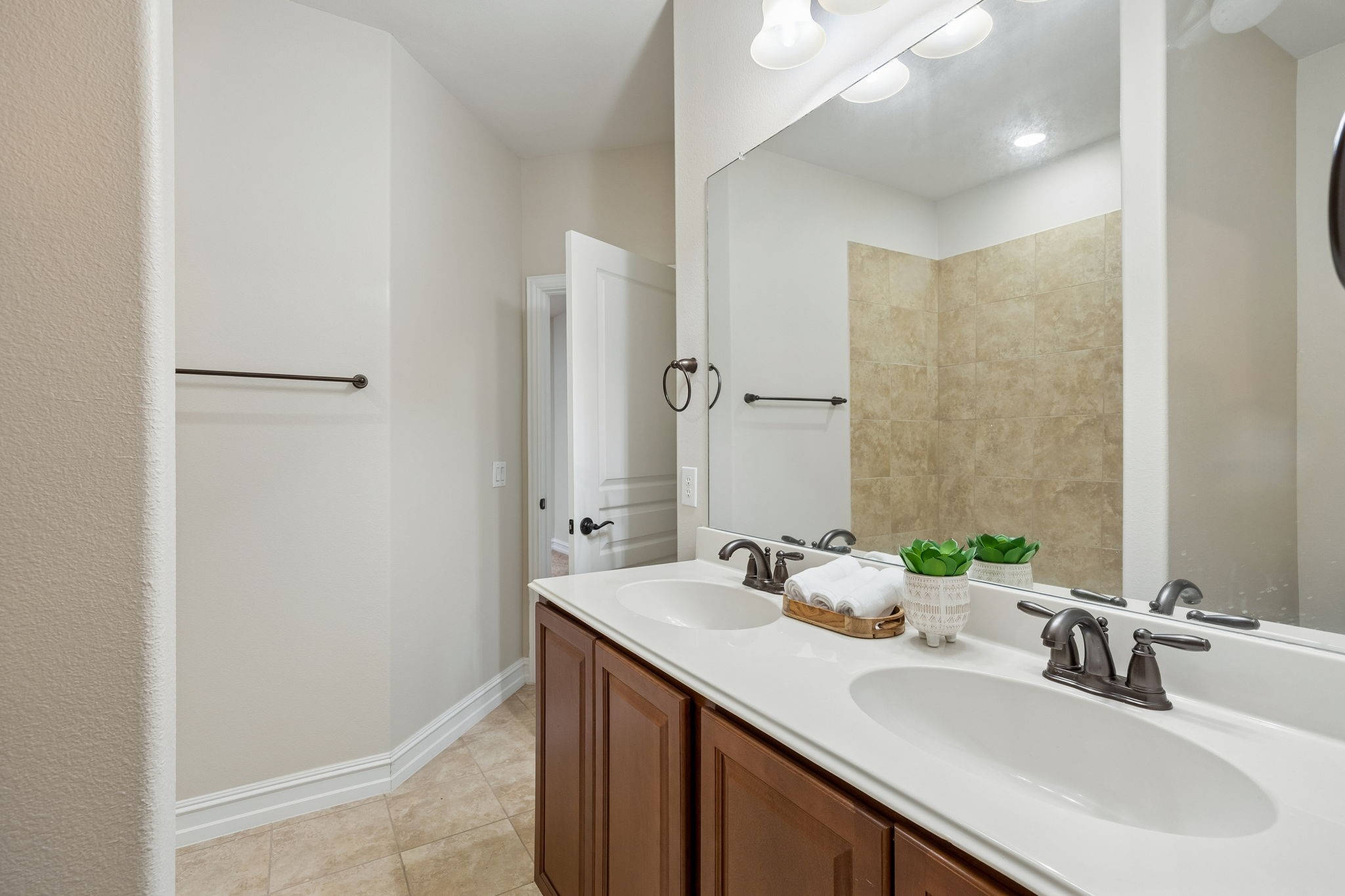 1728 Hacienda Heights Lane, Frisco, TX, 75036
