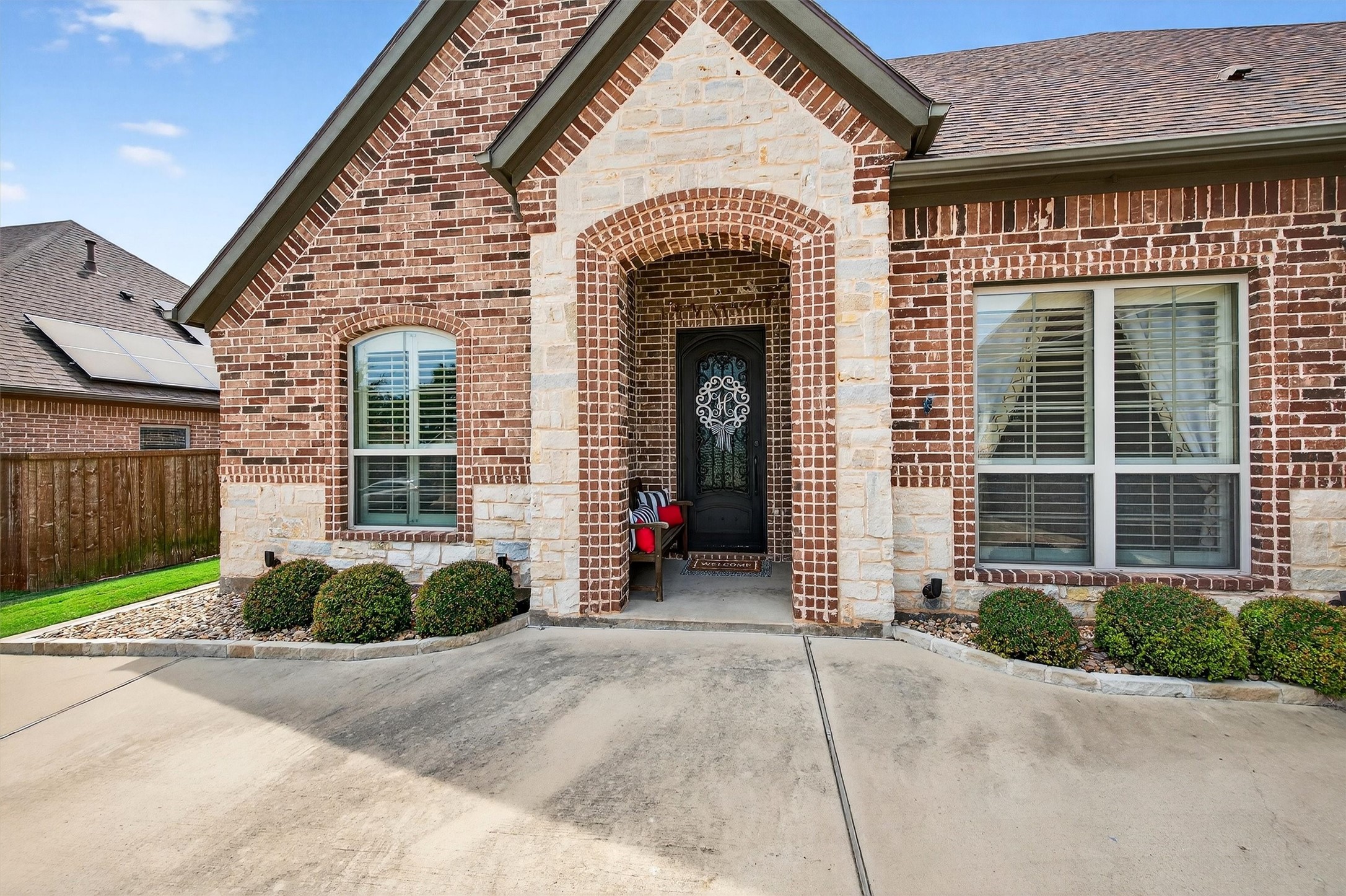 Property photo 03 of 2420 Remuda Drive, Sherman, TX 75092 | MLS #21113129