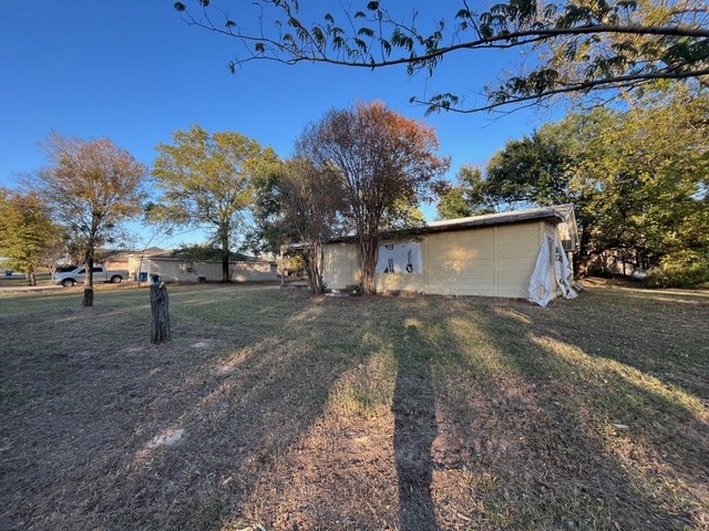 Property photo 01 of 306 Bounding Main Street Gun Barrel, City, TX 75156 | MLS #21113553