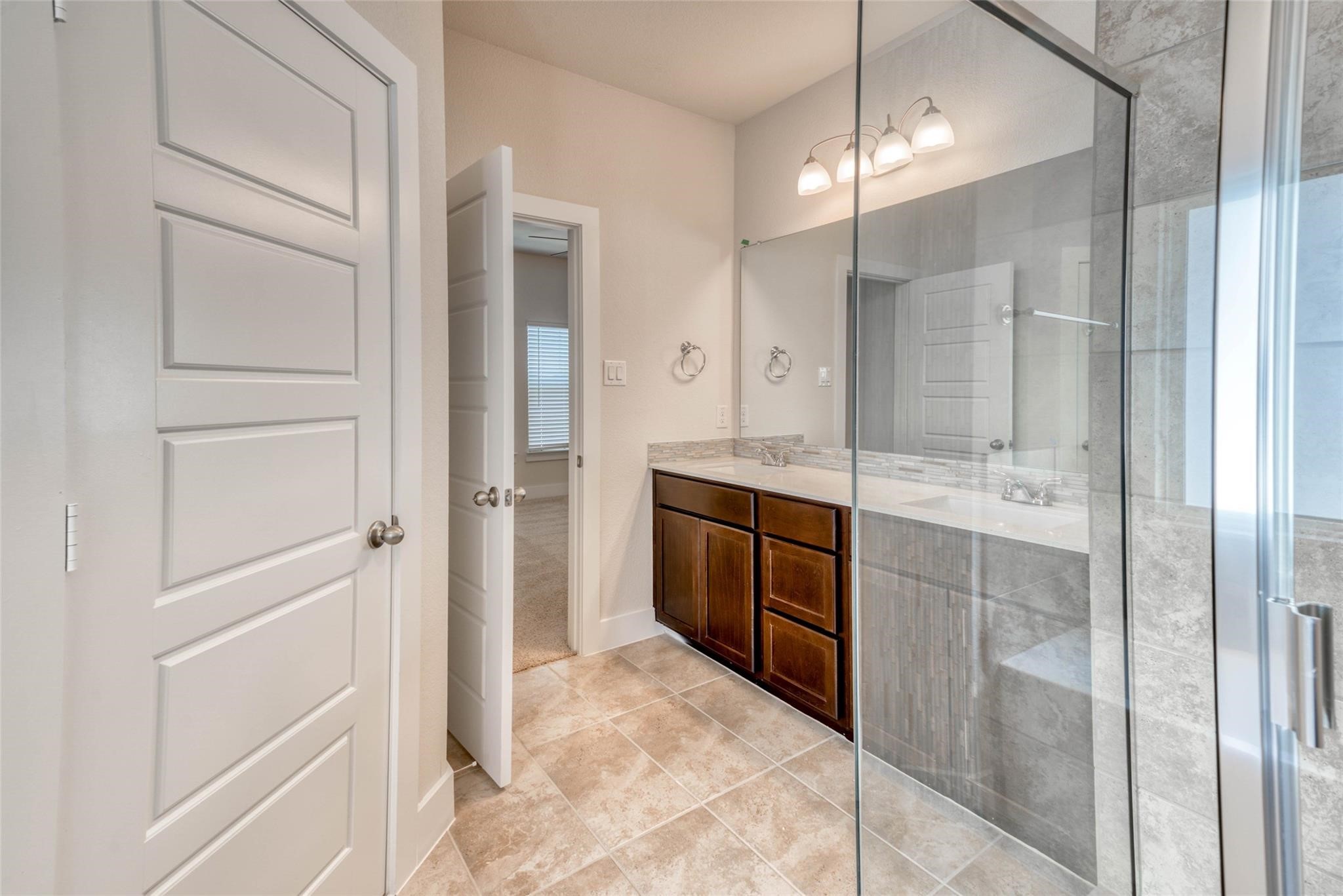 1401 Avocado Lane, Gainesville, TX, 76240