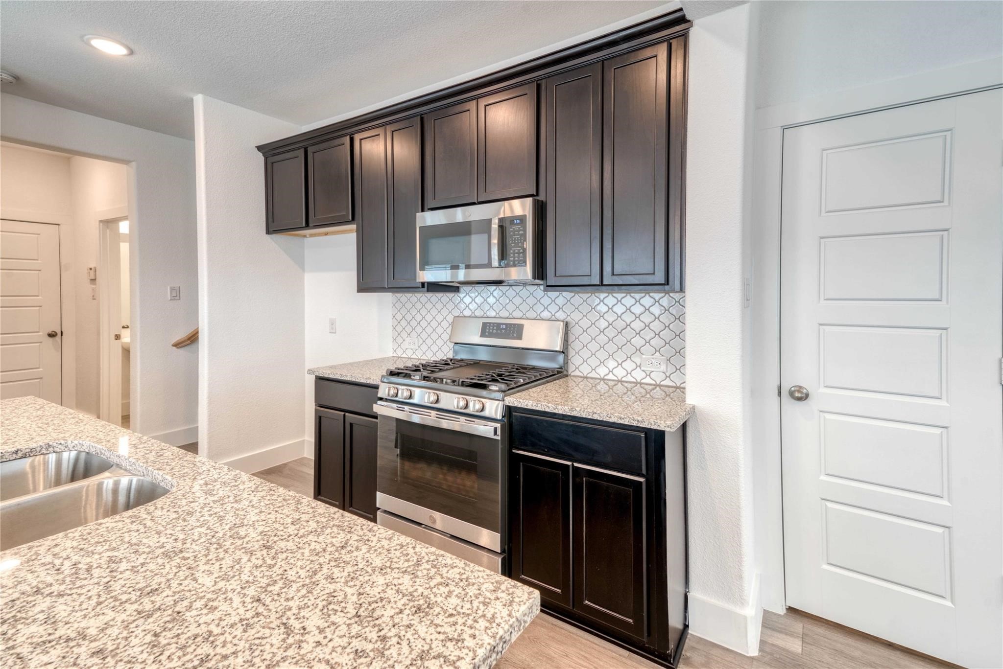 1407 Avocado Lane, Gainesville, TX, 76240
