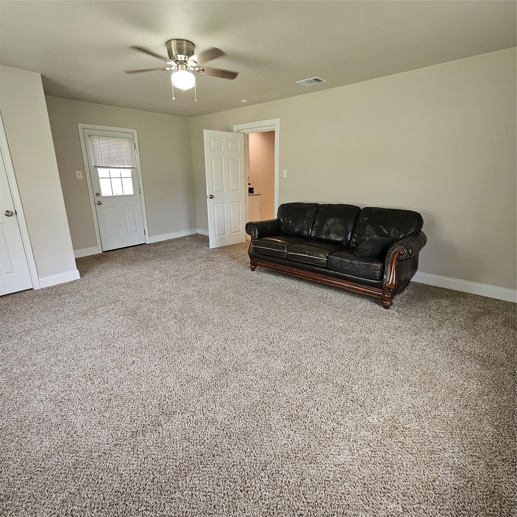 802 Brown Trail, Bedford, TX, 76022