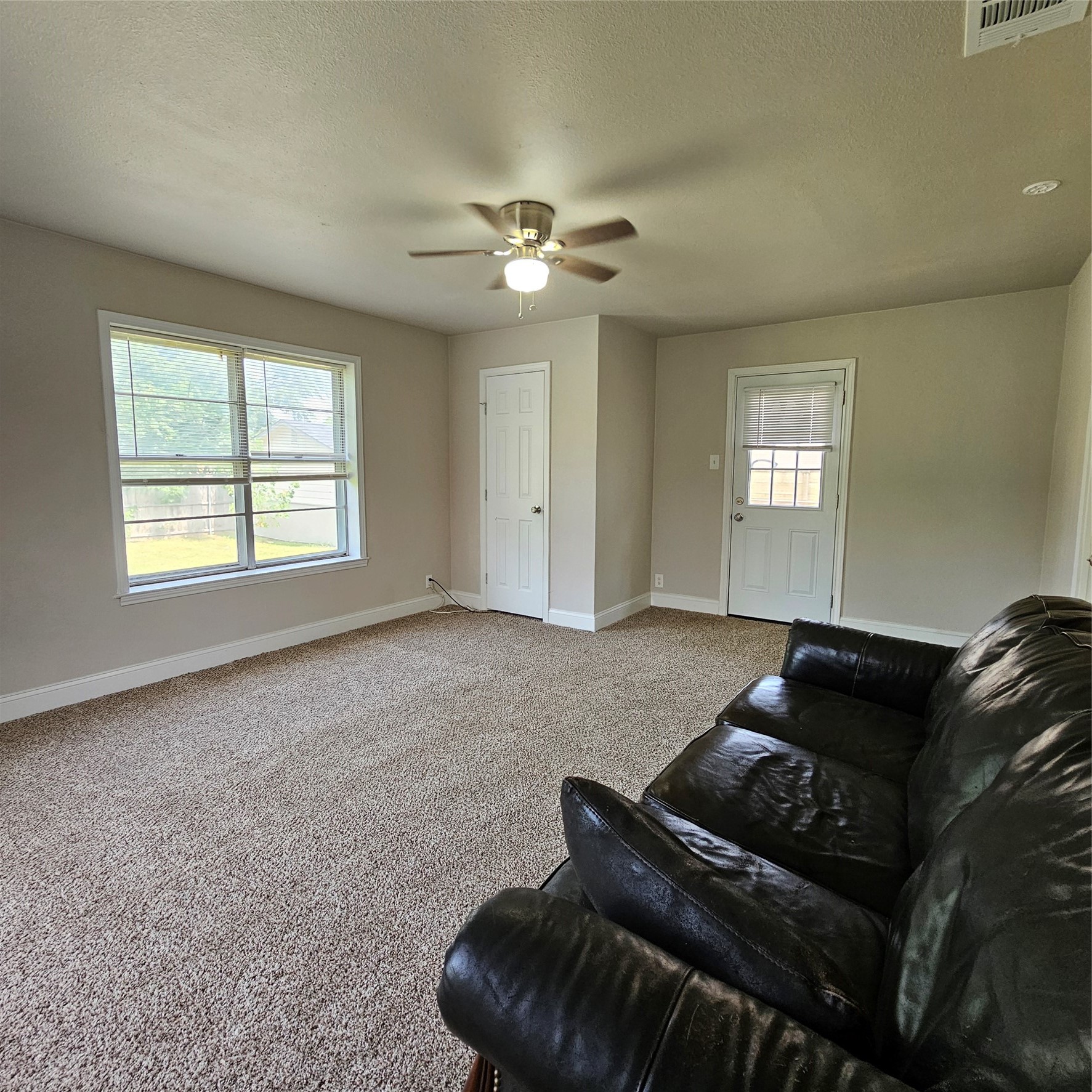 802 Brown Trail, Bedford, TX, 76022