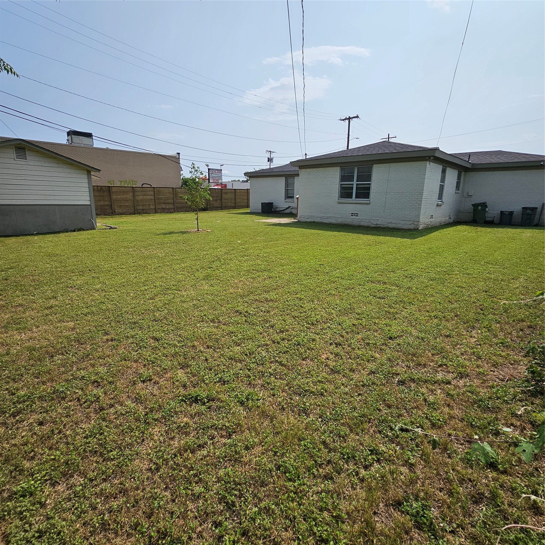 802 Brown Trail, Bedford, TX, 76022