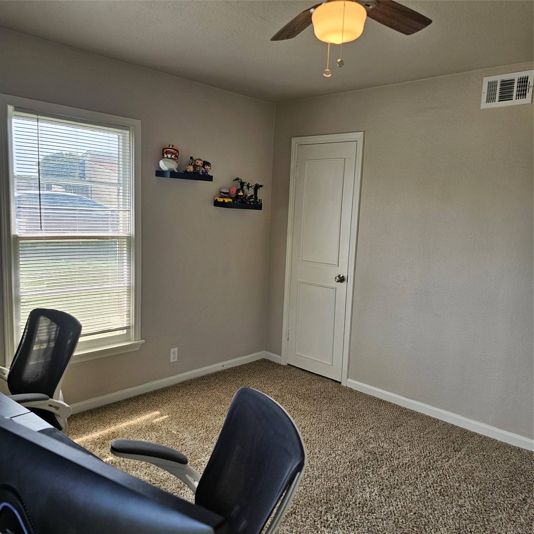 802 Brown Trail, Bedford, TX, 76022