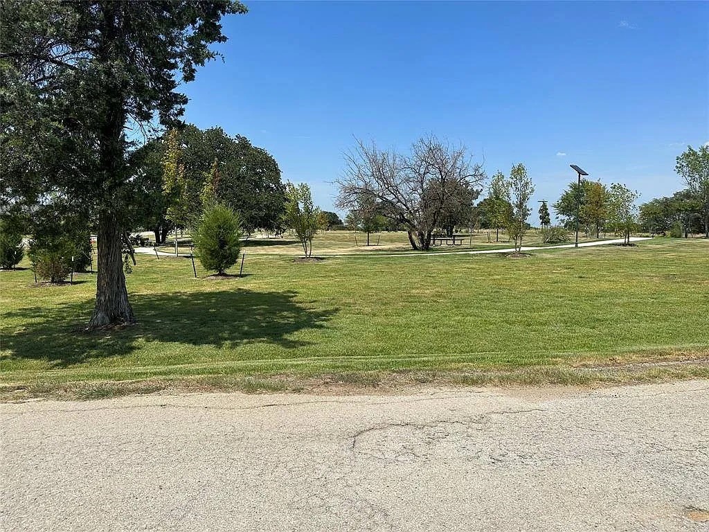 805 Lloyds Road, Little Elm, TX, 75068