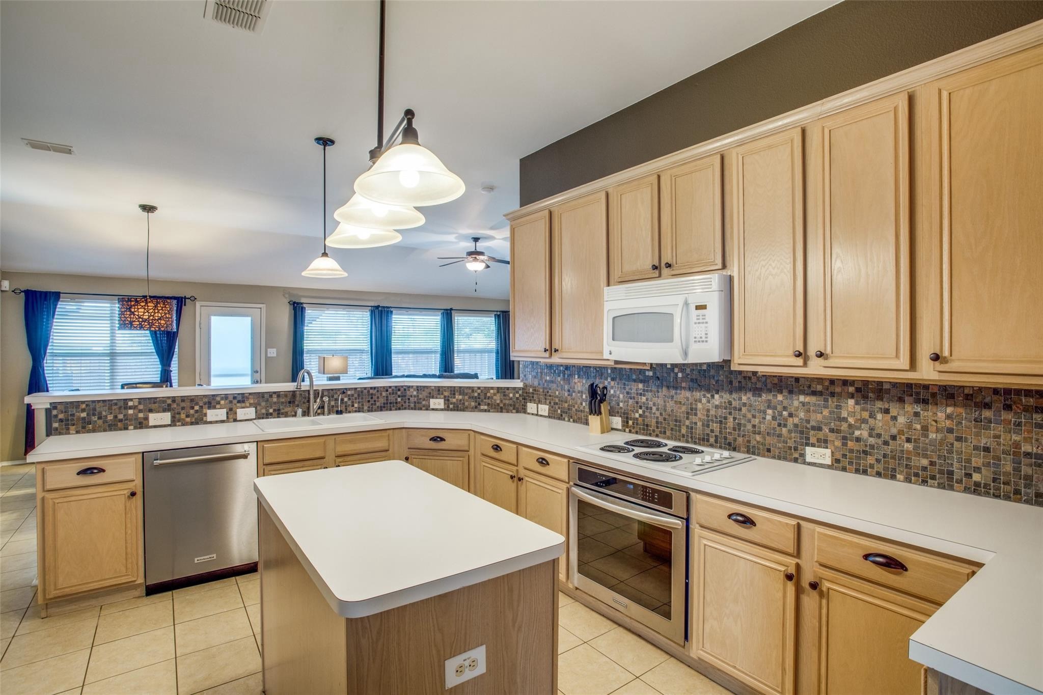 3811 Strattford Drive, Frisco, TX, 75035