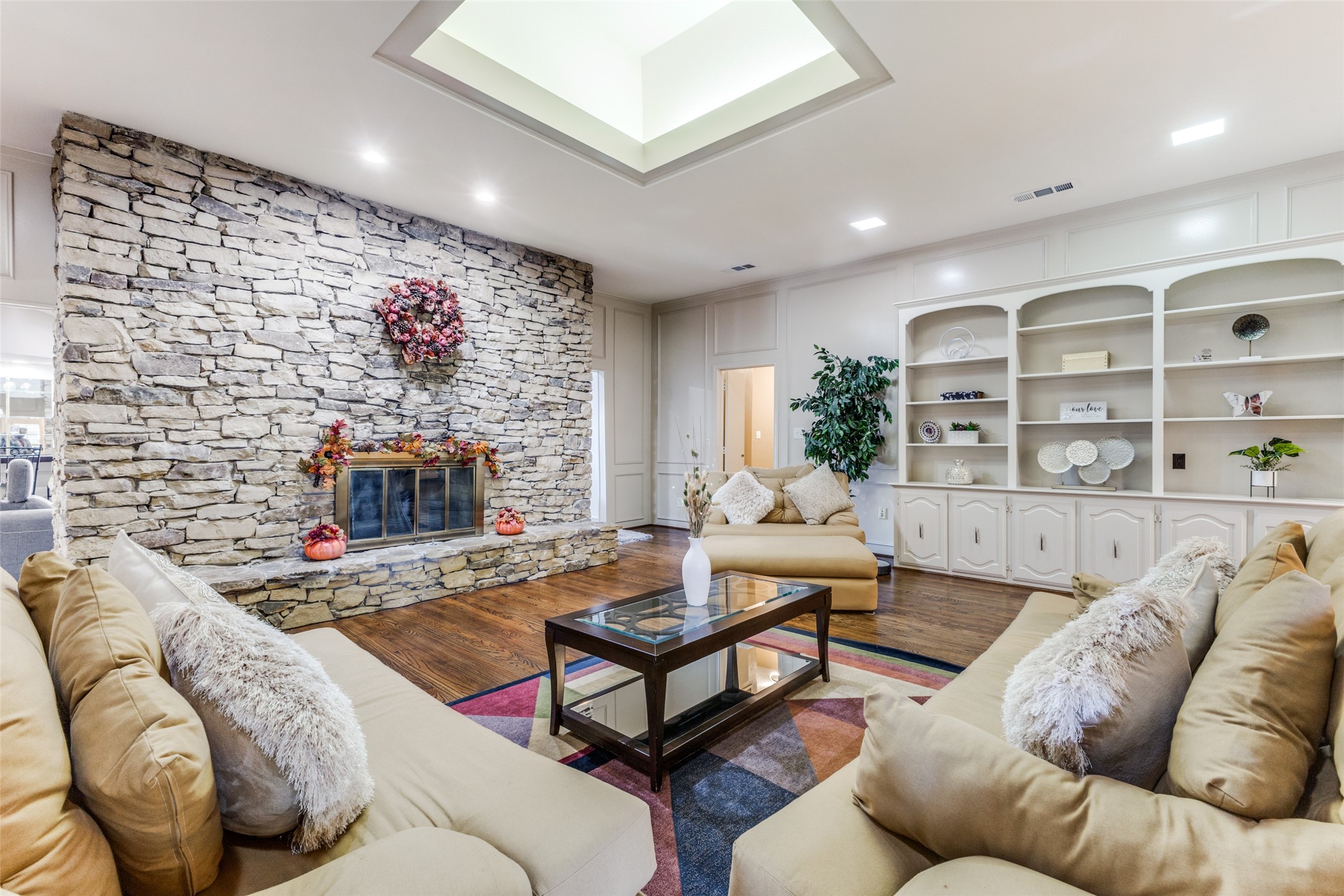8517 Clover Meadow Drive, Dallas, TX, 75243