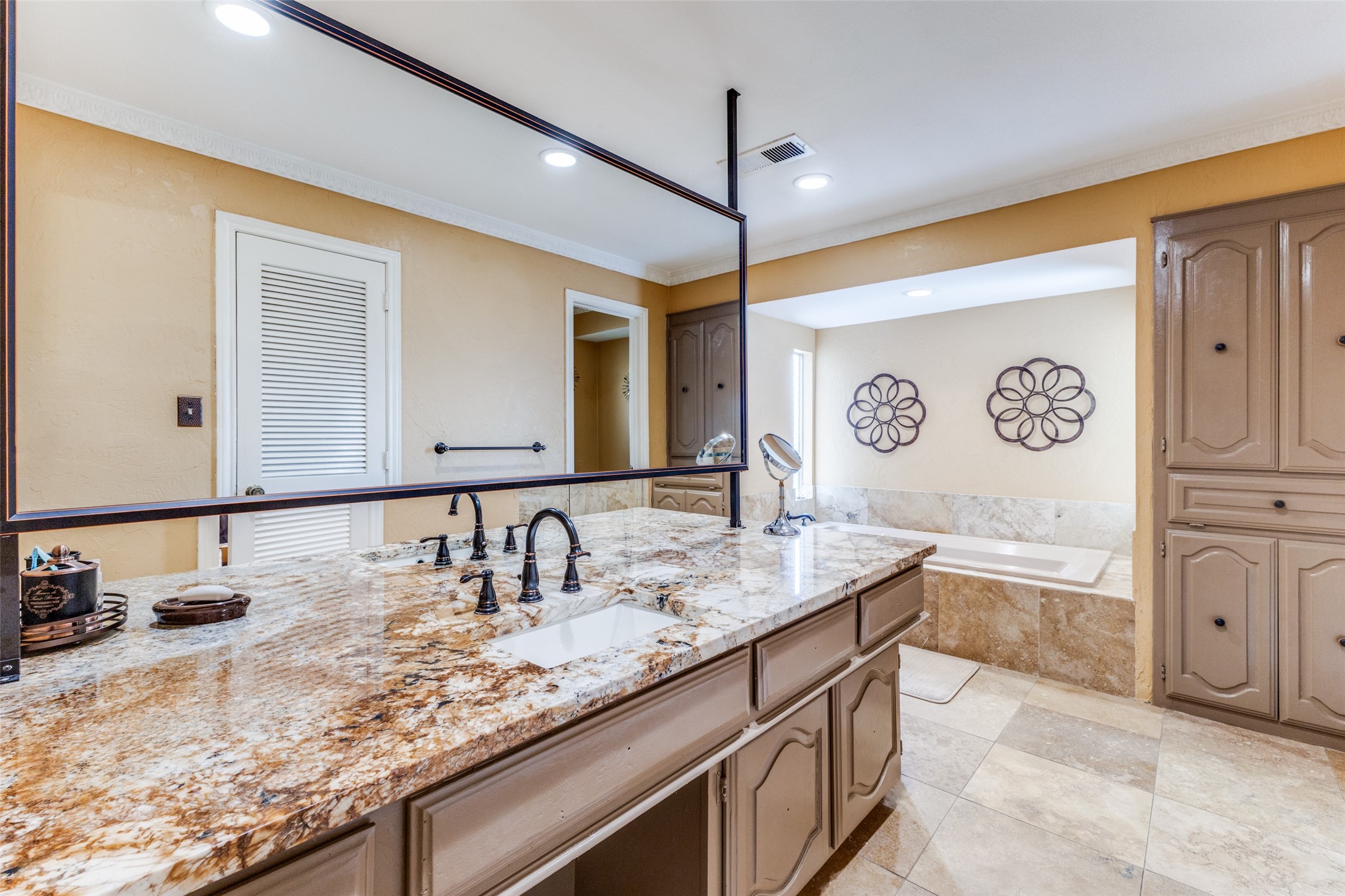 8517 Clover Meadow Drive, Dallas, TX, 75243