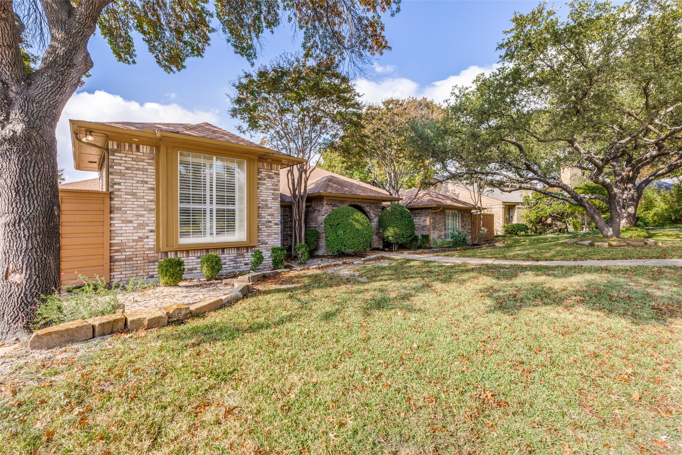 8517 Clover Meadow Drive, Dallas, TX, 75243