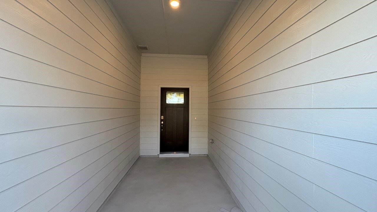 1161 KEYSTONE Drive, Granbury, TX, 76048