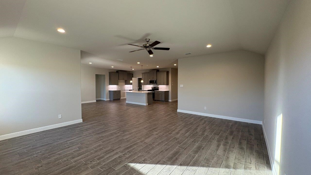 1161 KEYSTONE Drive, Granbury, TX, 76048