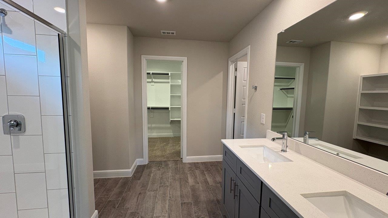 1161 KEYSTONE Drive, Granbury, TX, 76048