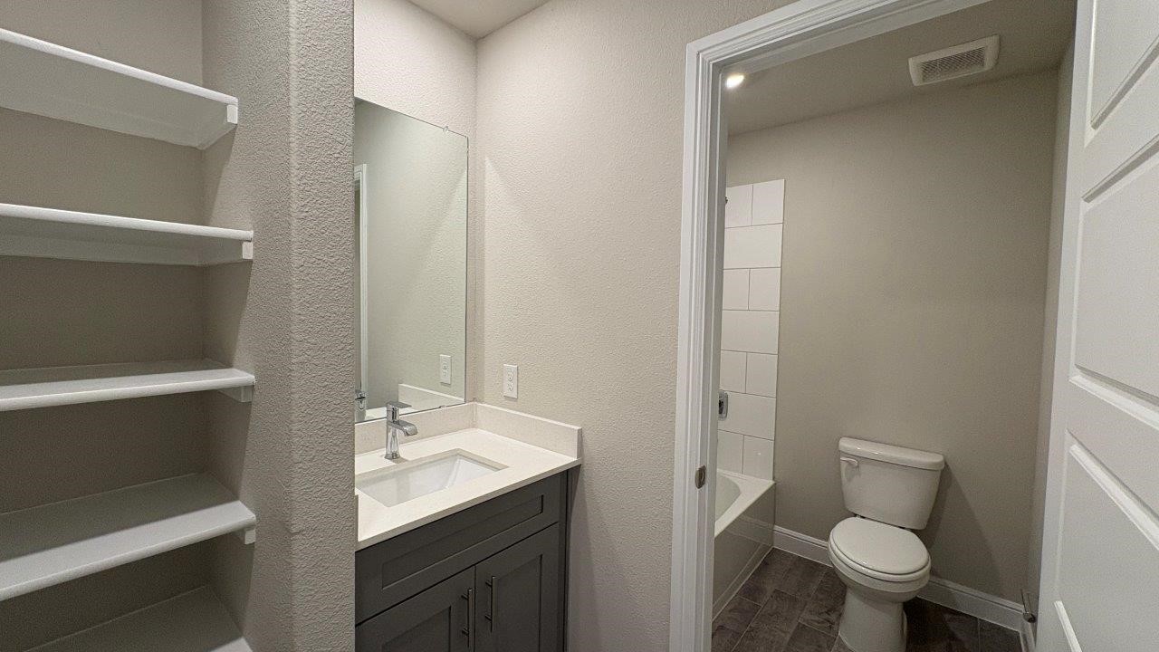1161 KEYSTONE Drive, Granbury, TX, 76048