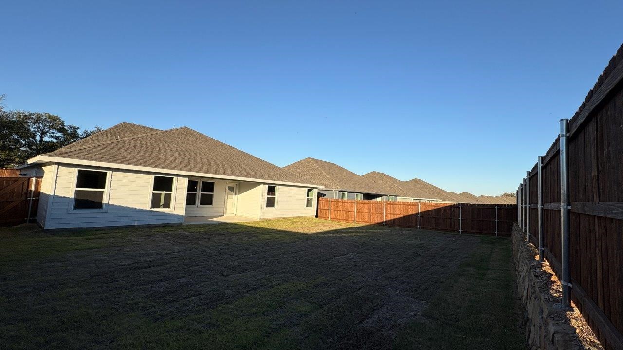 1161 KEYSTONE Drive, Granbury, TX, 76048