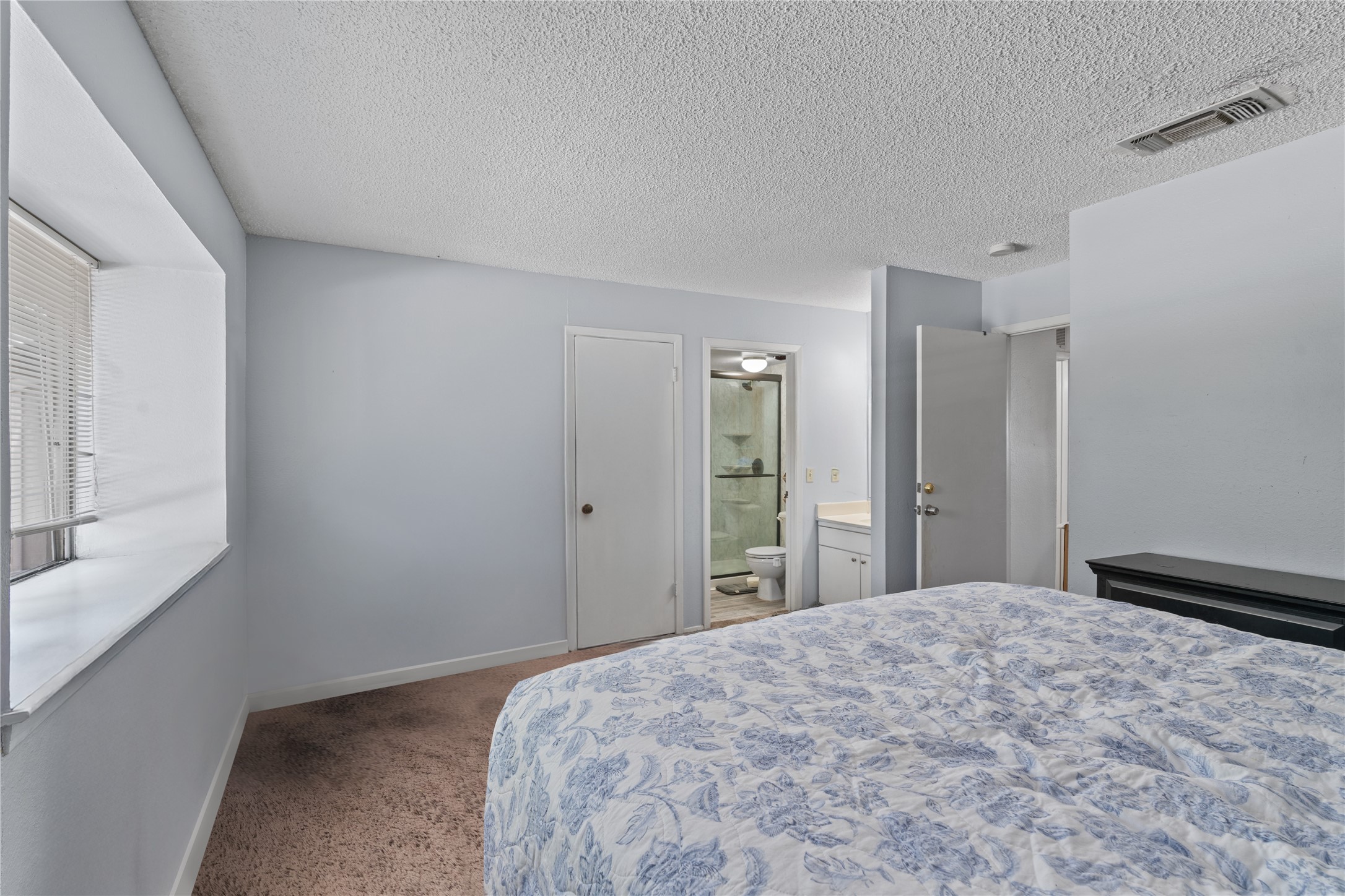 11926 Leisure Drive, Dallas, TX, 75243