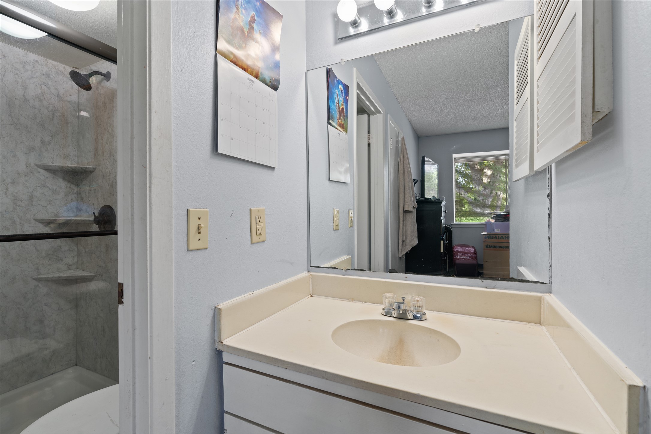 11926 Leisure Drive, Dallas, TX, 75243