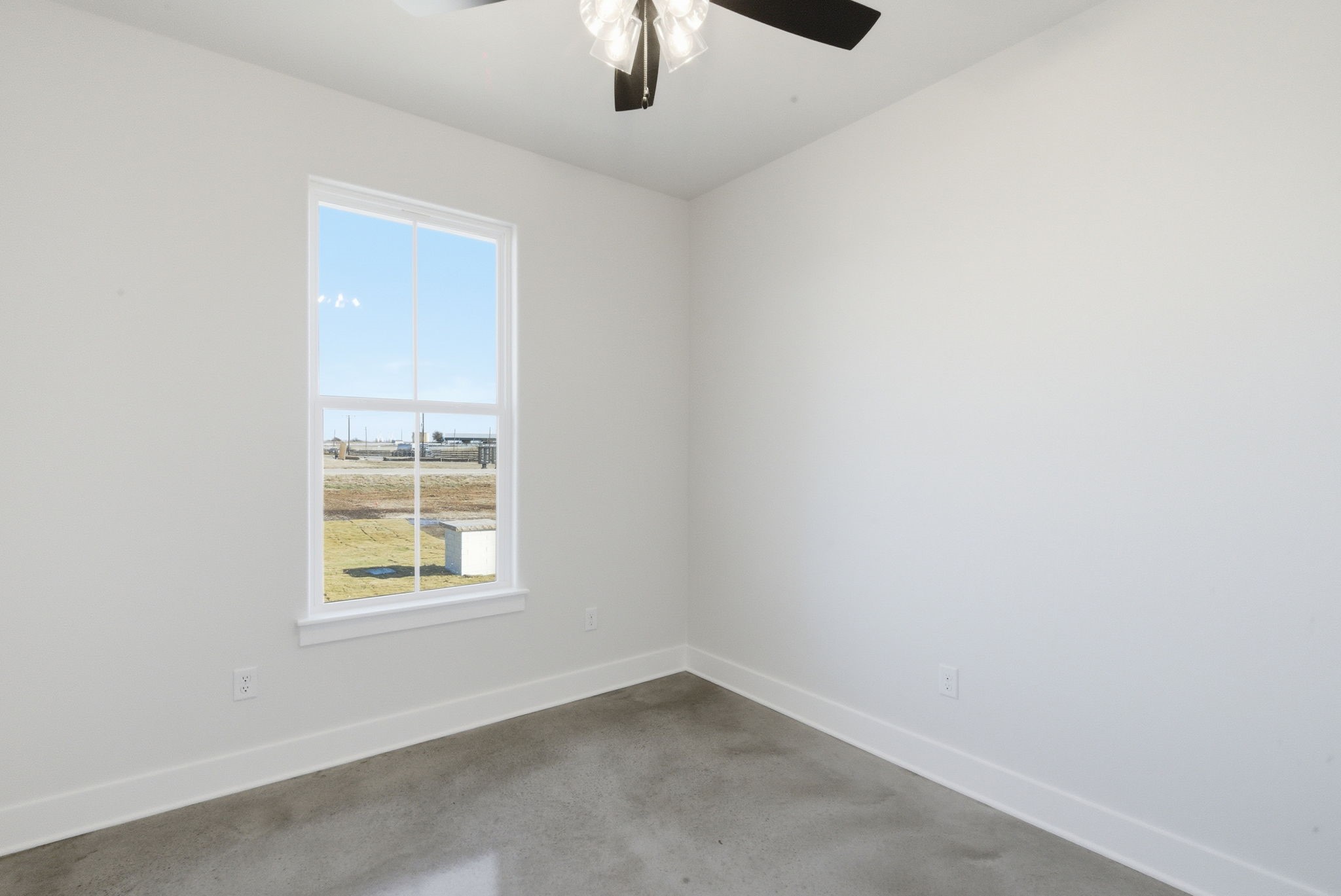 1001 Paramount Drive, Cresson, TX, 76035